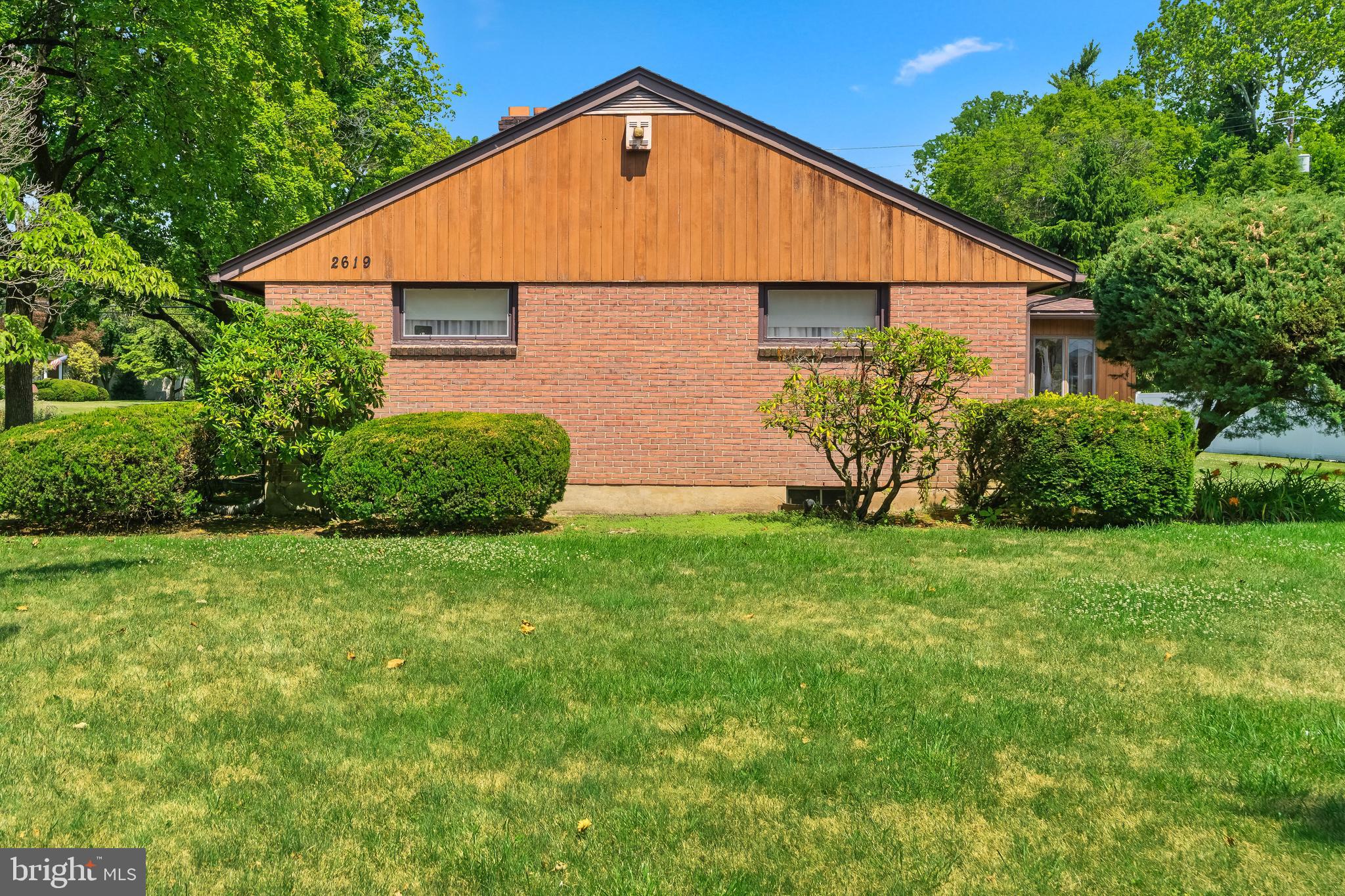COLLEGE HEIGHTS - Residential