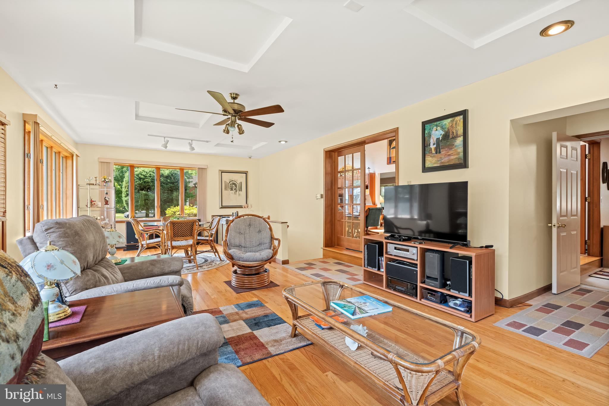 COLLEGE HEIGHTS - Residential