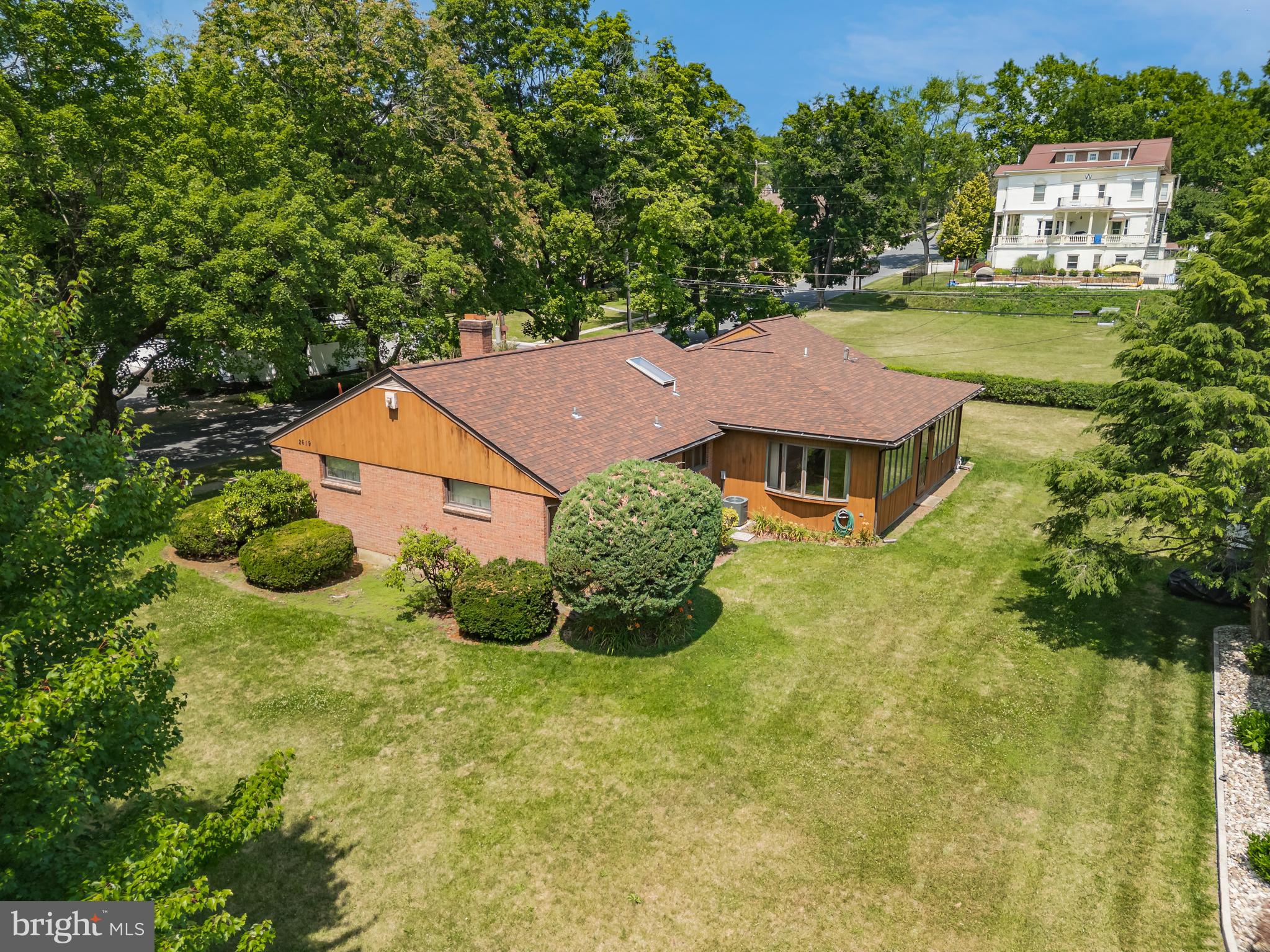 COLLEGE HEIGHTS - Residential