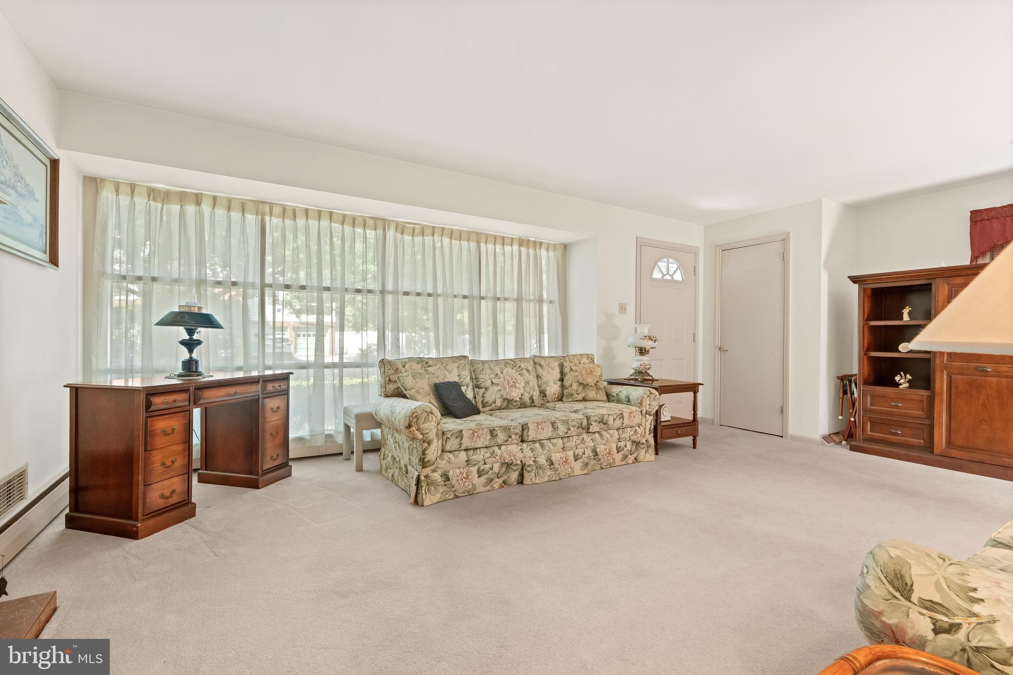 COLLEGE HEIGHTS - Residential