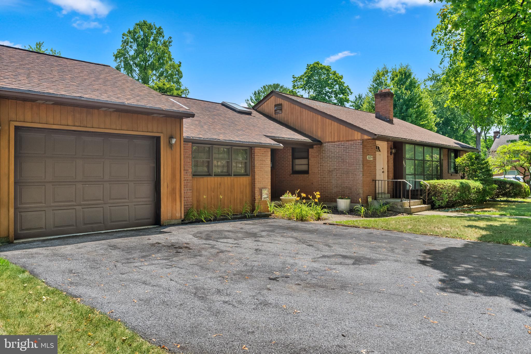 COLLEGE HEIGHTS - Residential