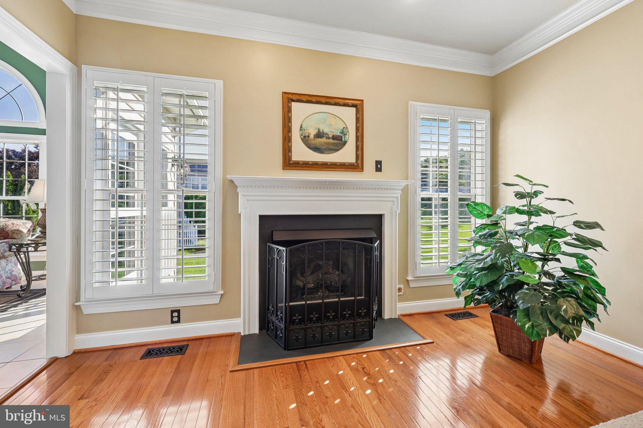 BELMONT COUNTRY CLUB - Residential