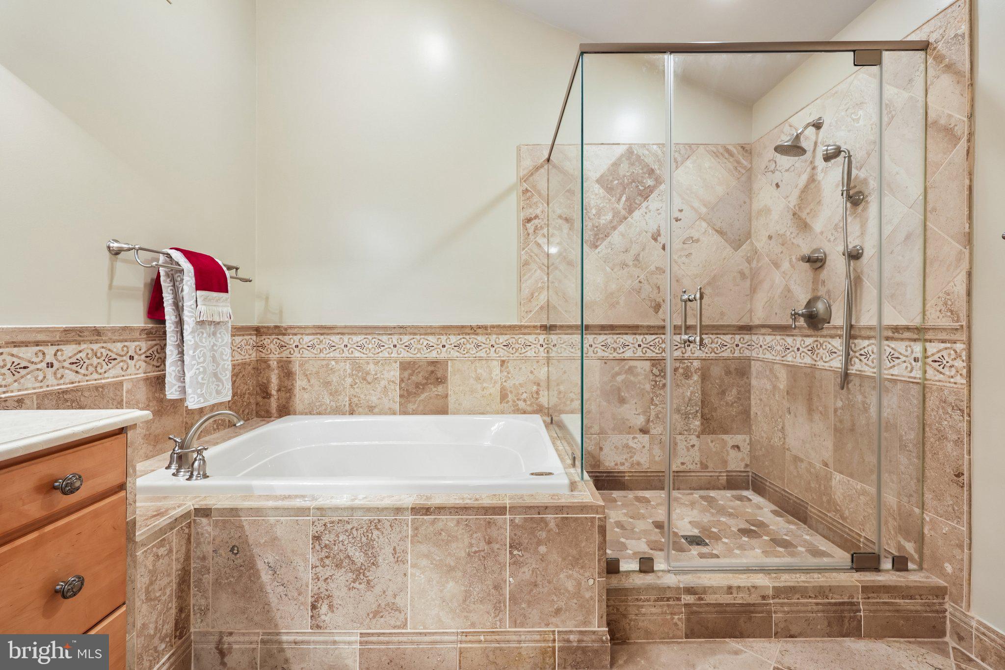 BELMONT COUNTRY CLUB - Residential