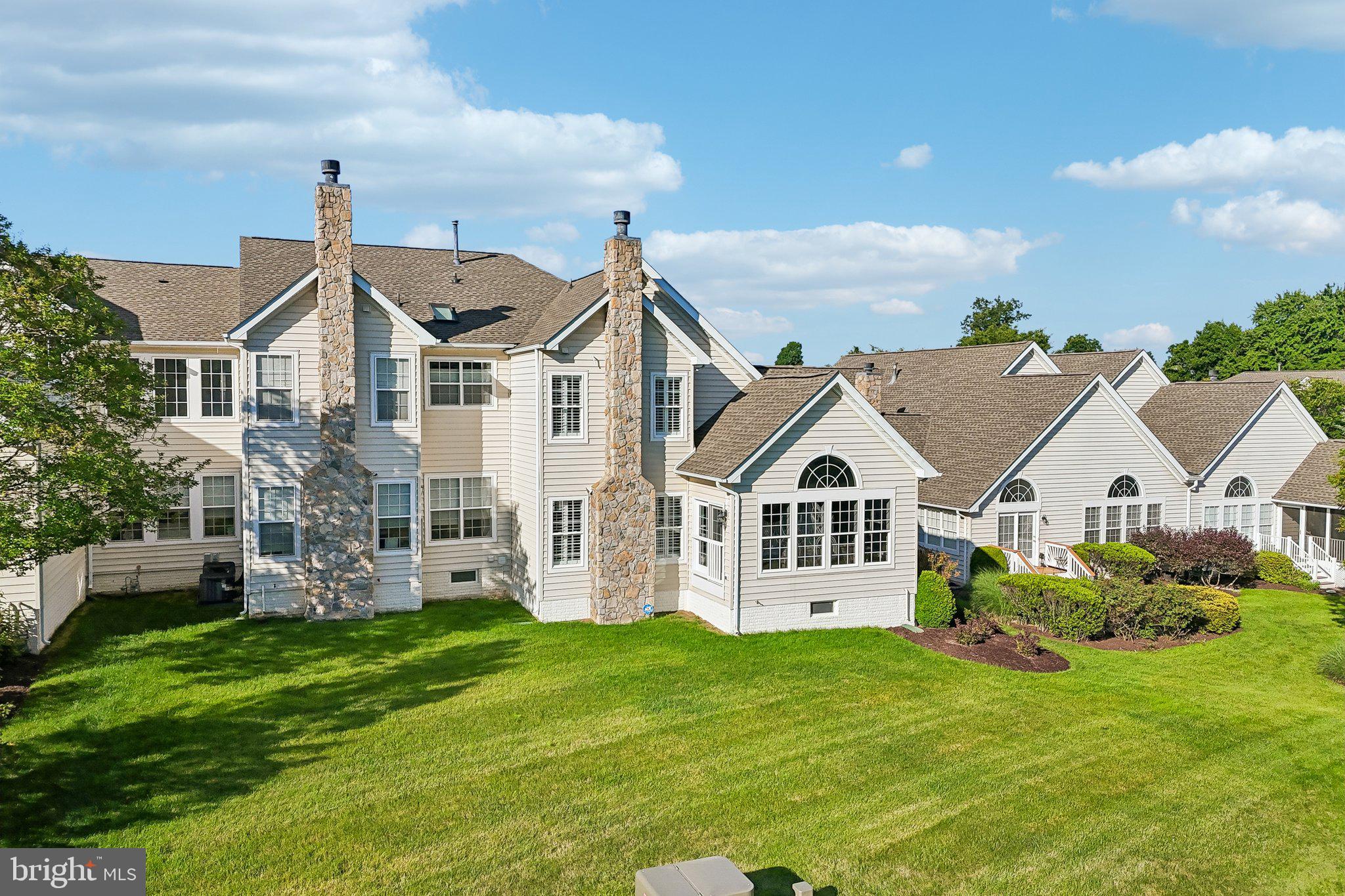 BELMONT COUNTRY CLUB - Residential