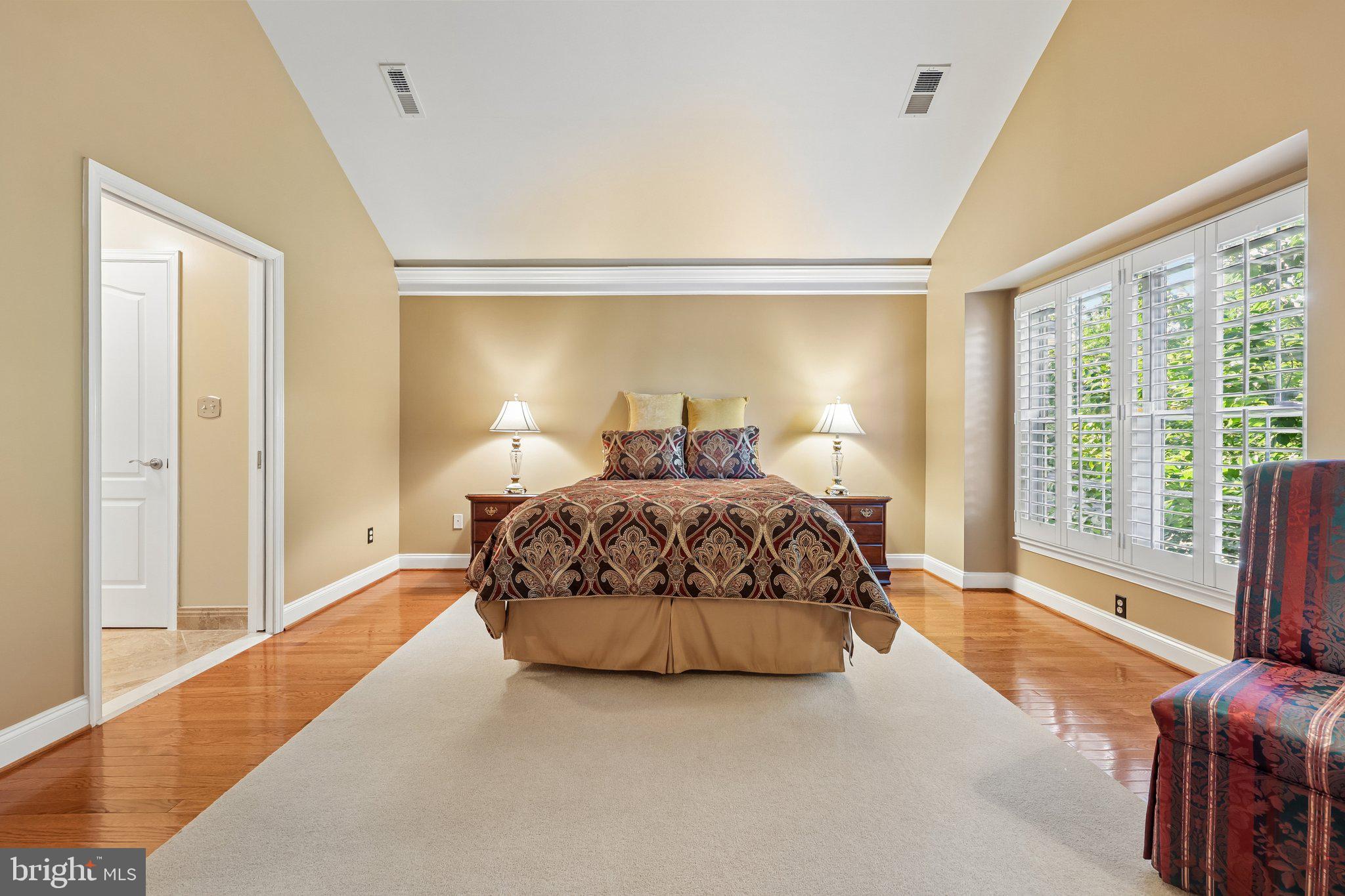 BELMONT COUNTRY CLUB - Residential
