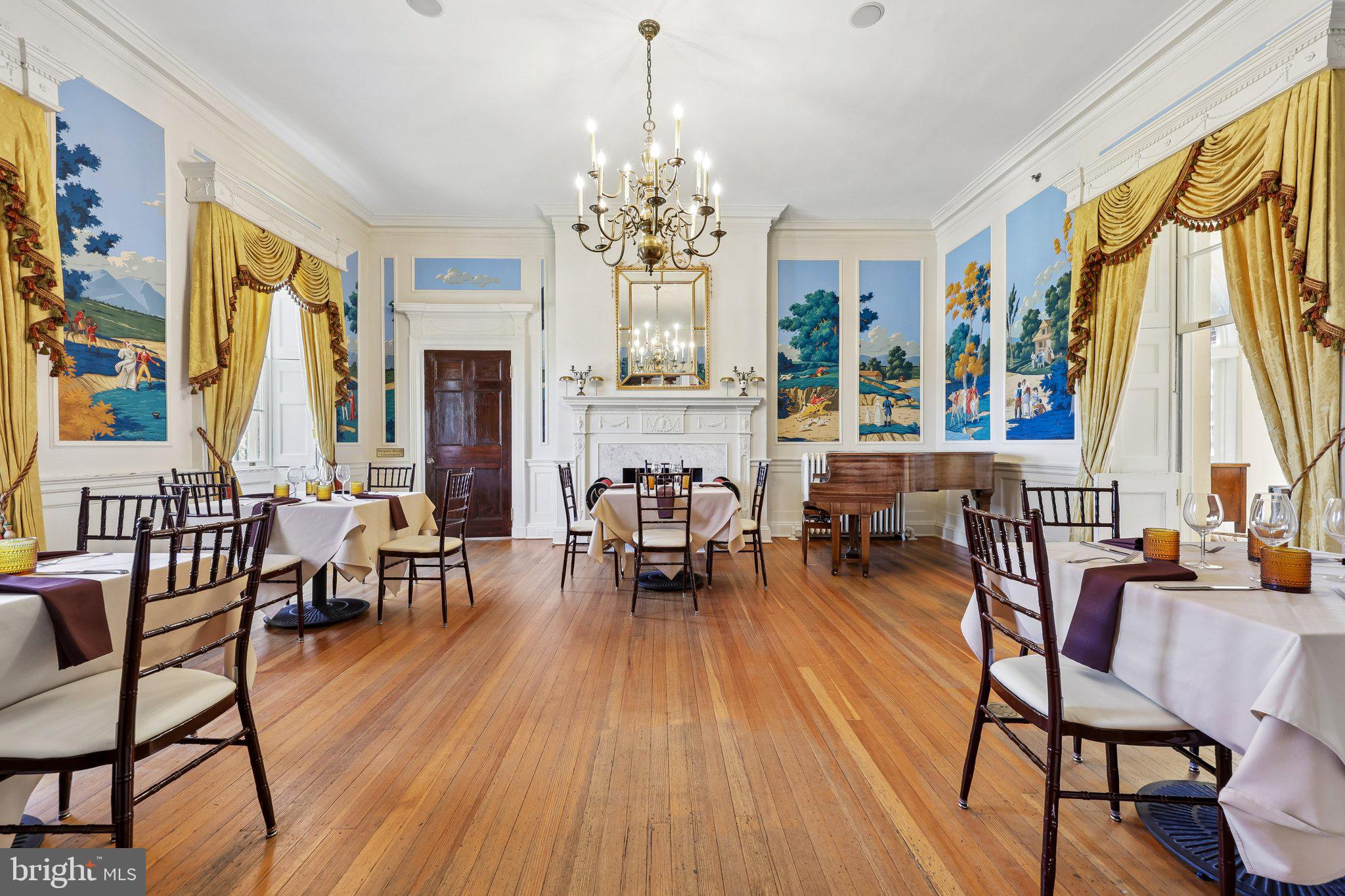 BELMONT COUNTRY CLUB - Residential