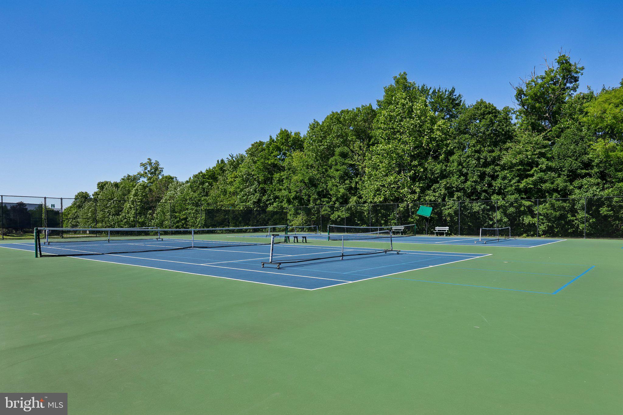 BELMONT COUNTRY CLUB - Residential