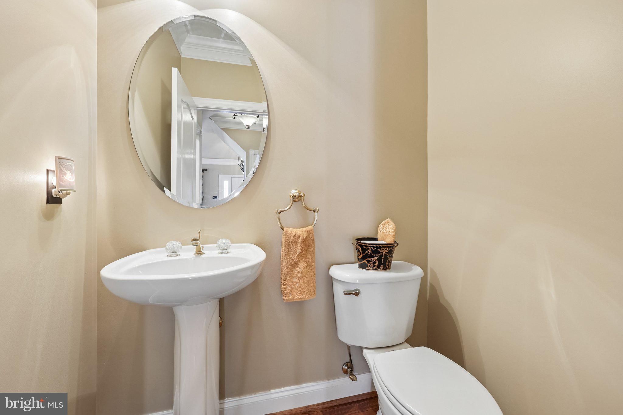 BELMONT COUNTRY CLUB - Residential
