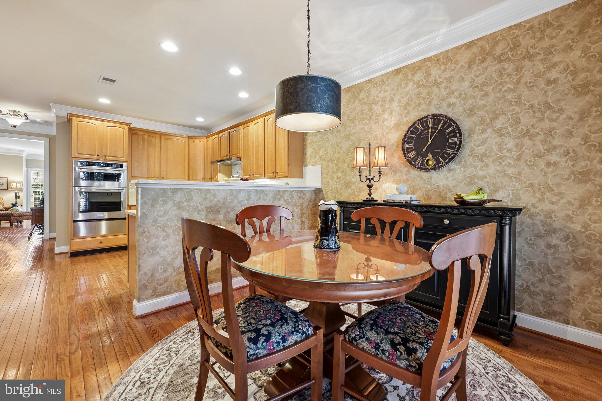 BELMONT COUNTRY CLUB - Residential