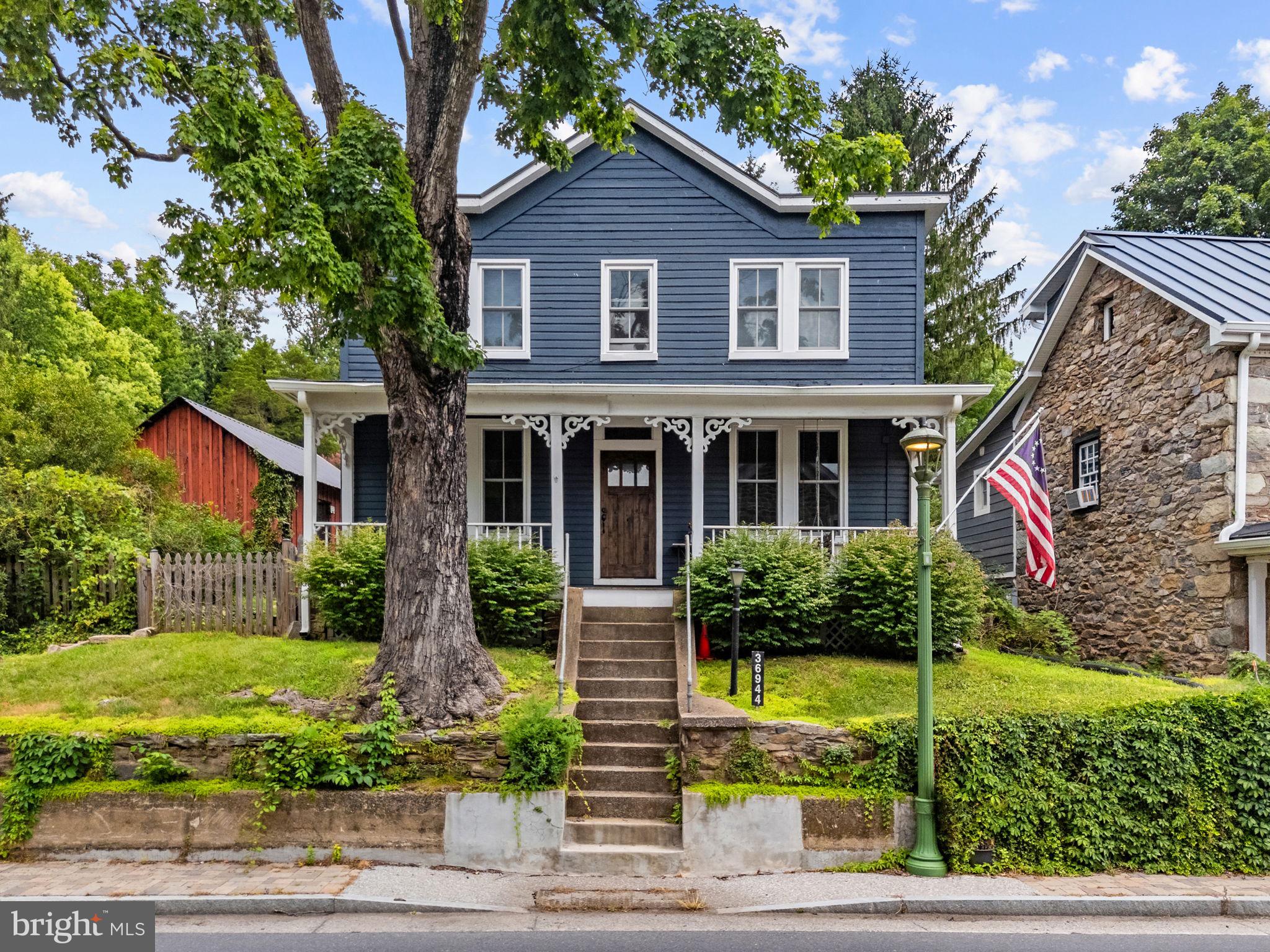 TOWN OF HILLSBORO - Residential