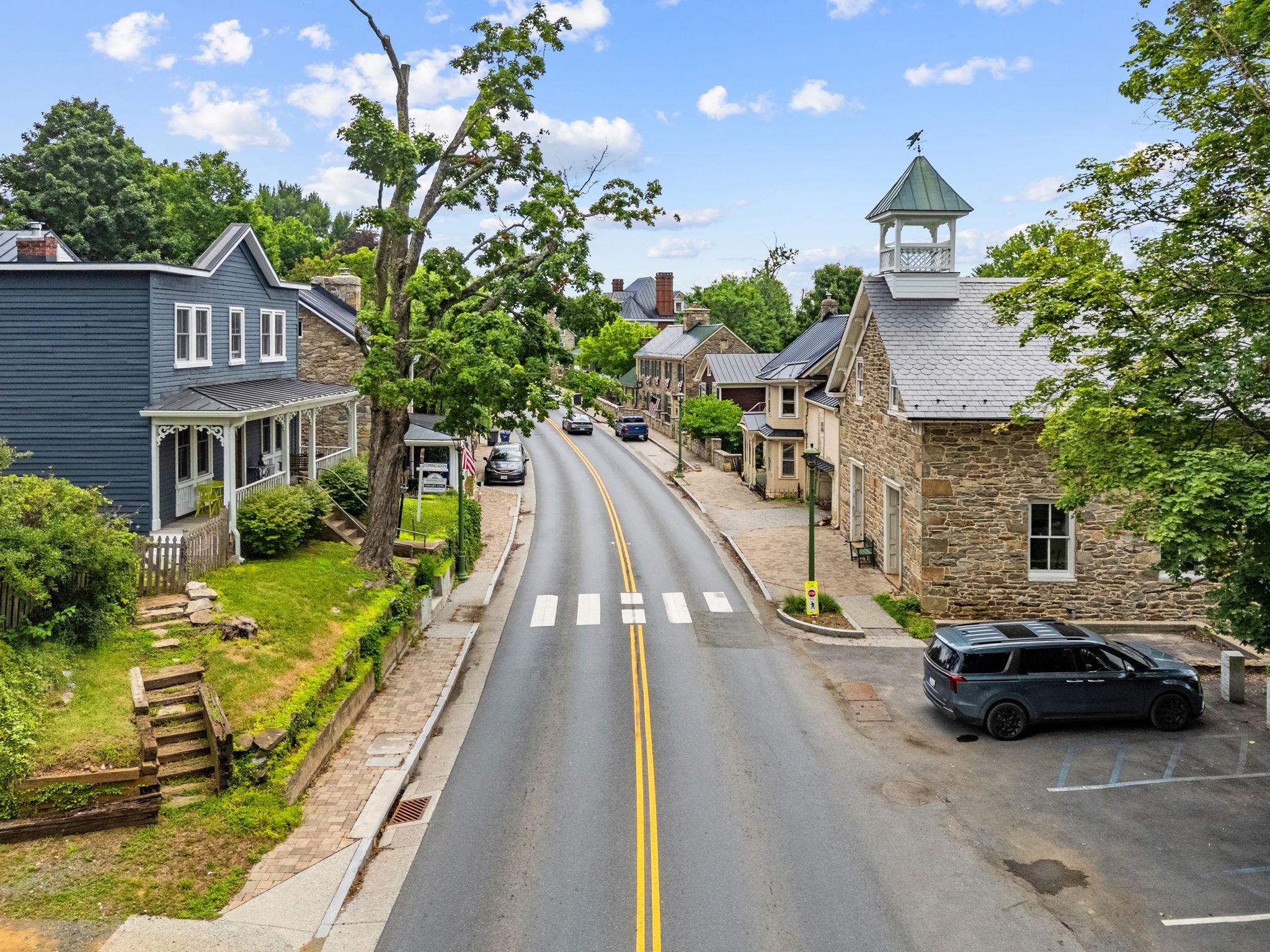 TOWN OF HILLSBORO - Residential