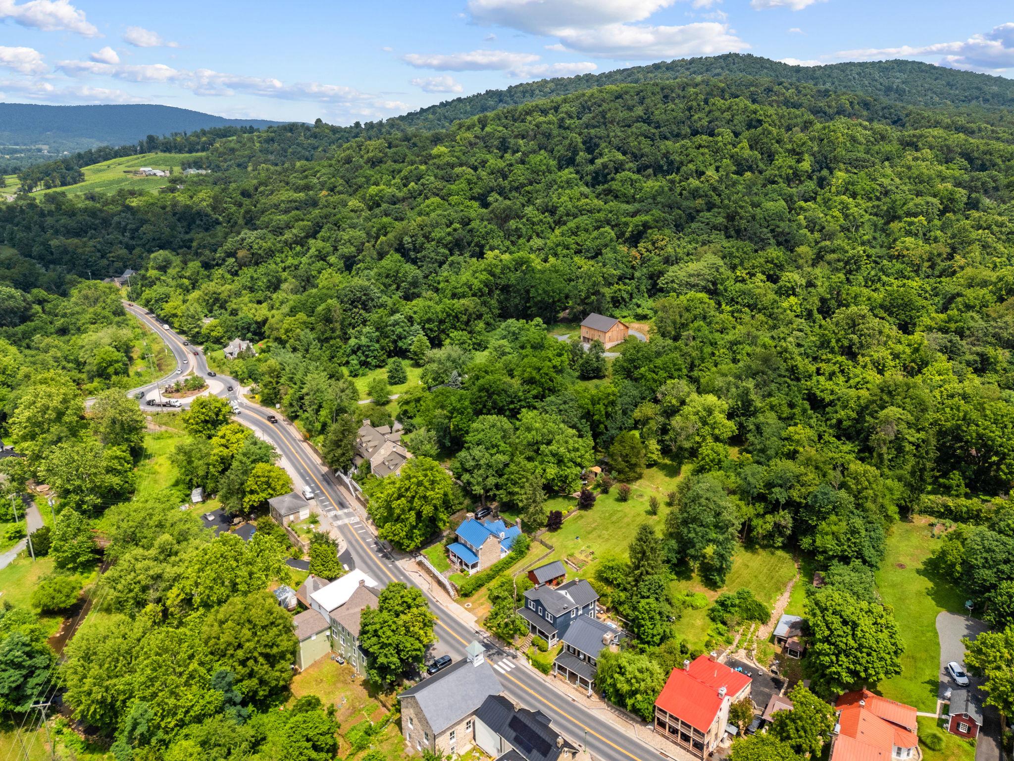 TOWN OF HILLSBORO - Residential