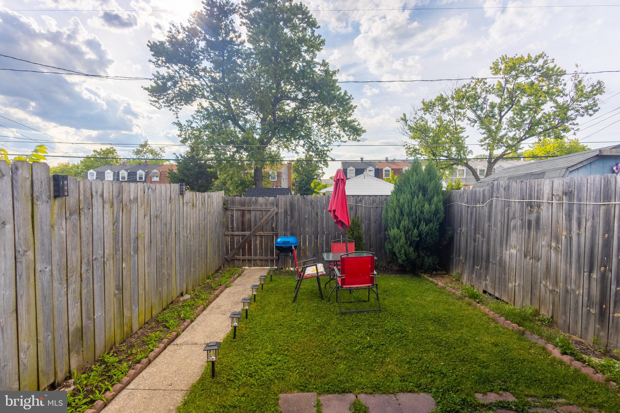 LANDSDOWNE - Residential
