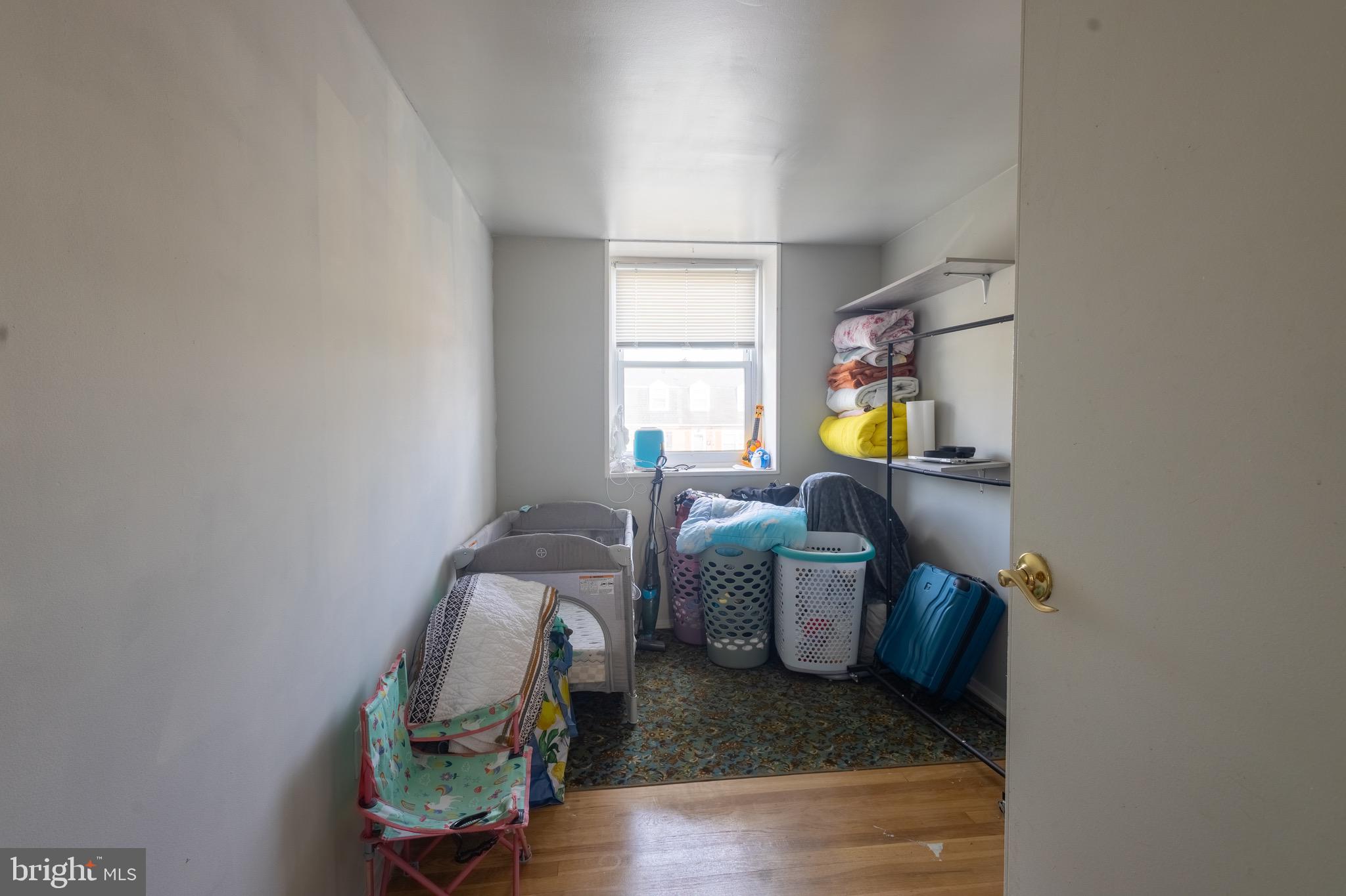 LANDSDOWNE - Residential