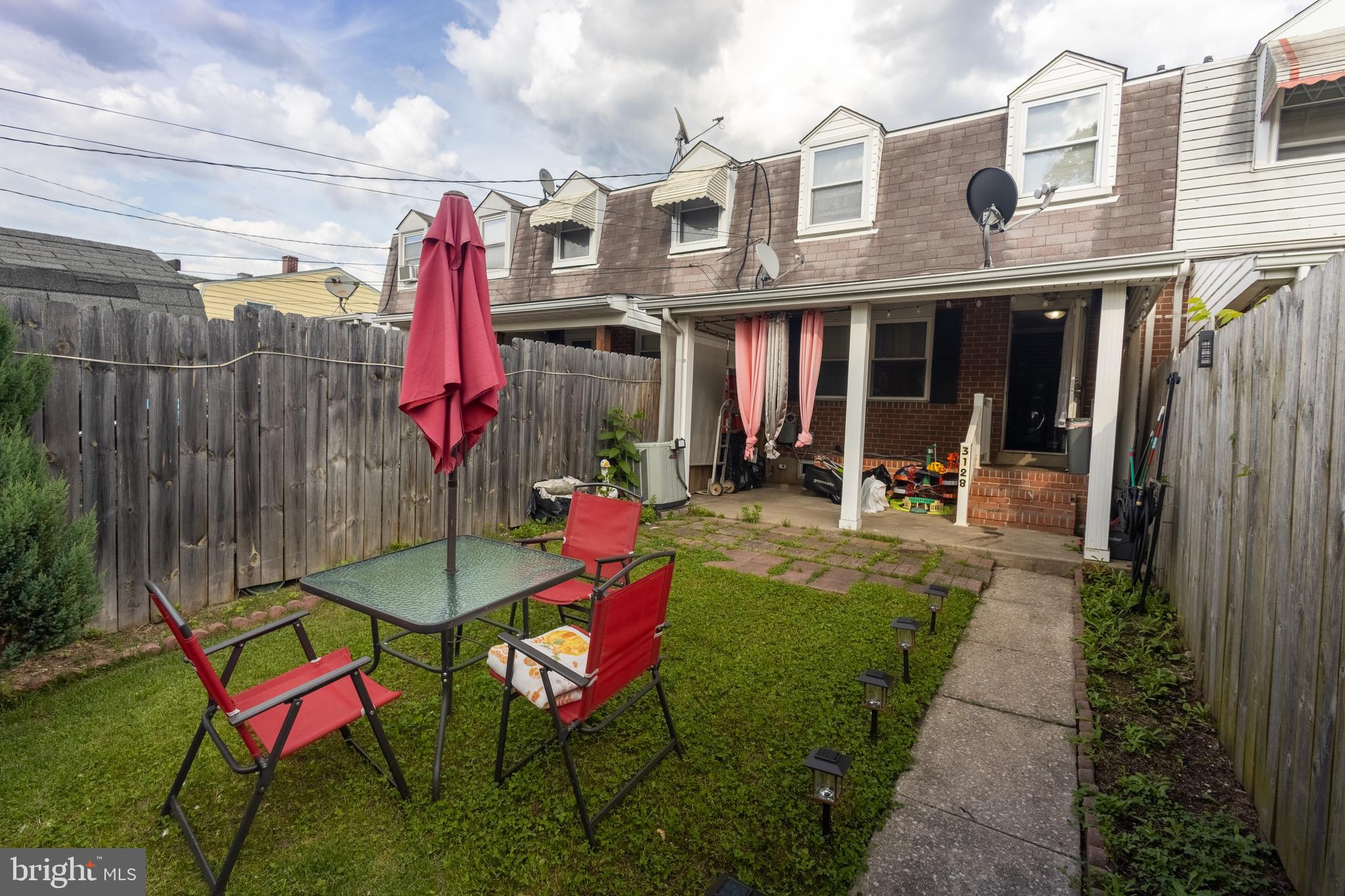 LANDSDOWNE - Residential