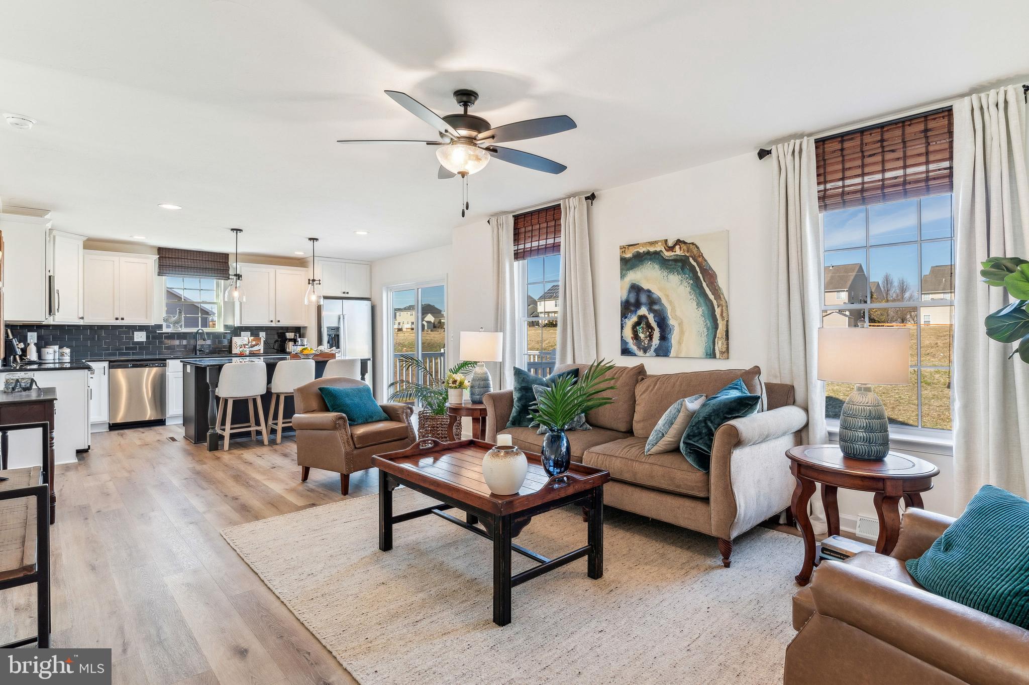 KINGS COURT AT BROWNSTONE - Residential