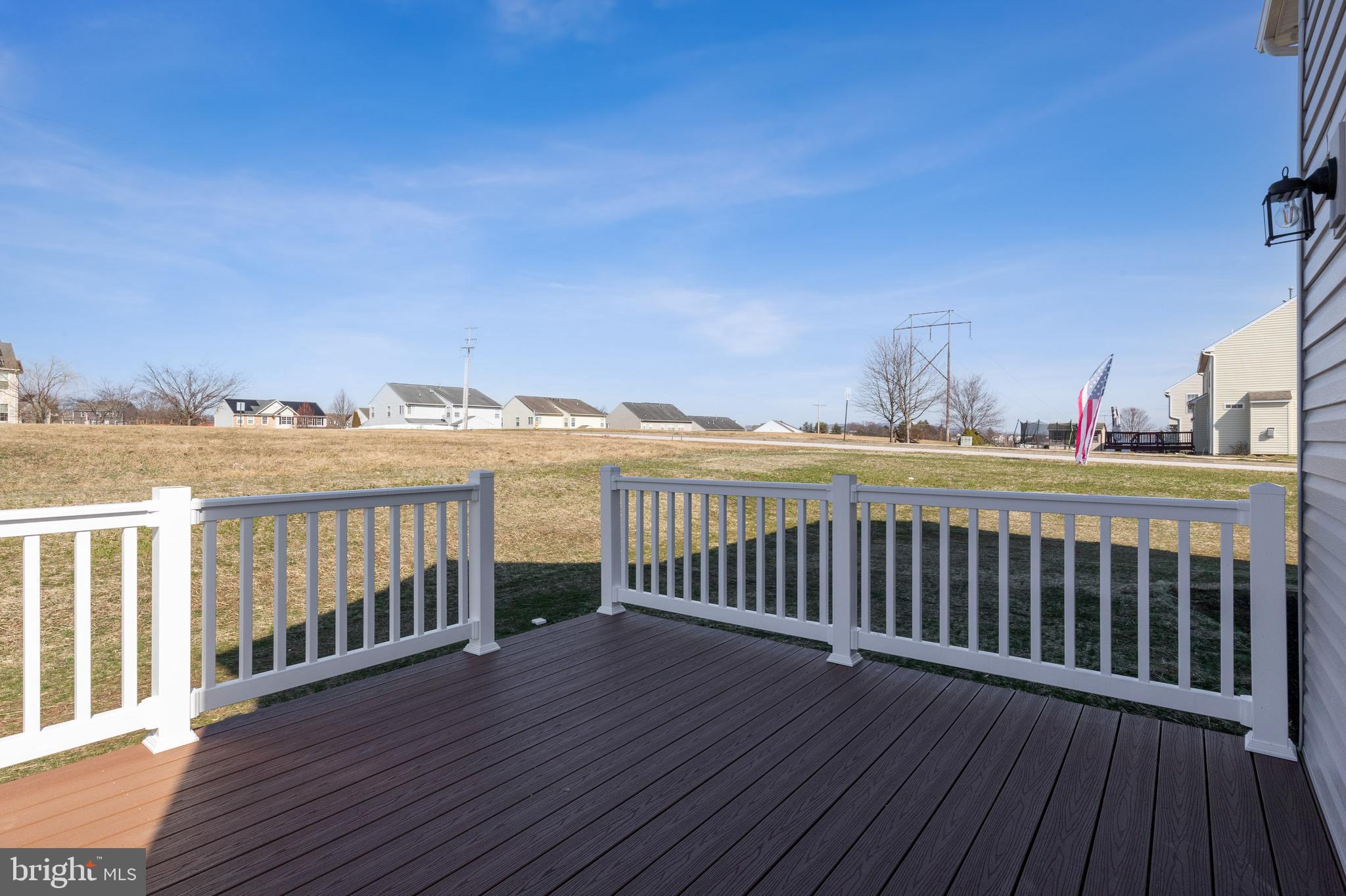 KINGS COURT AT BROWNSTONE - Residential