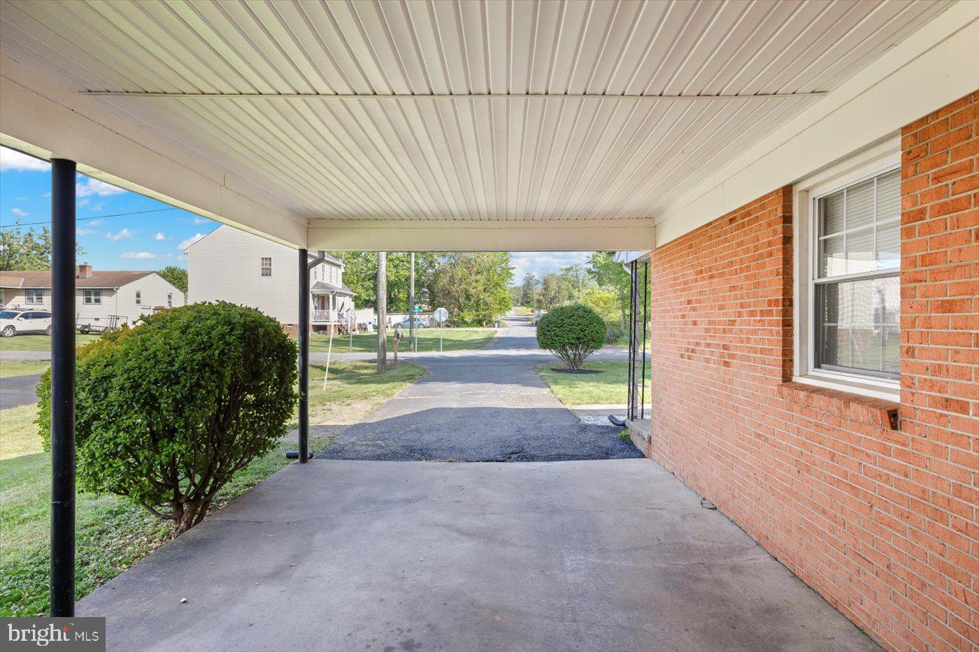 NOBLE HEIGHTS - Residential