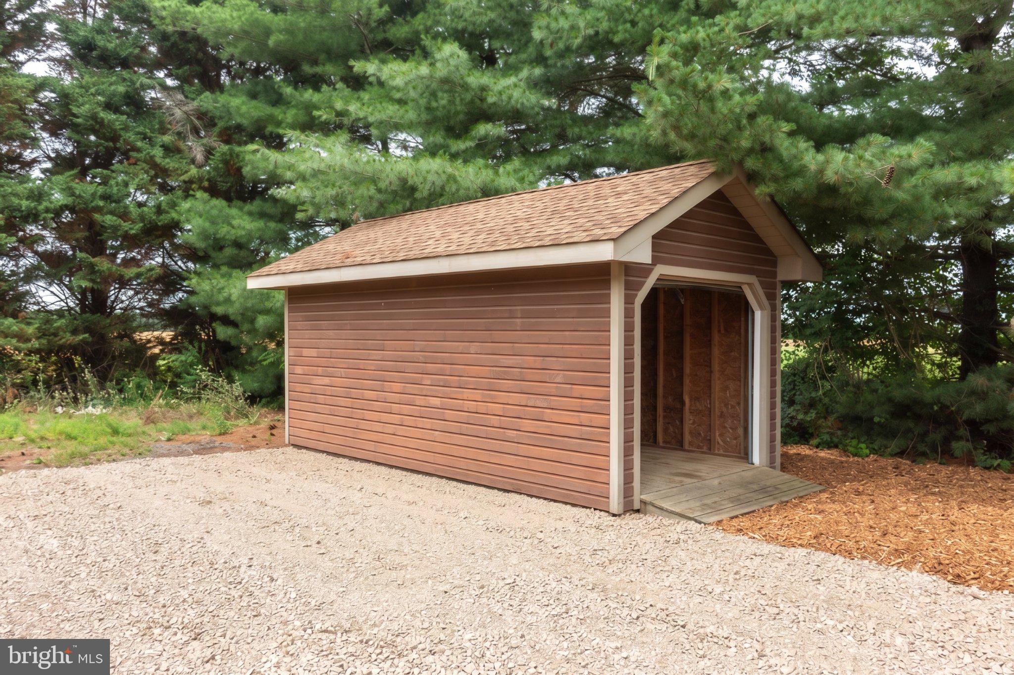 CHESTNUT MEADOWS - Residential