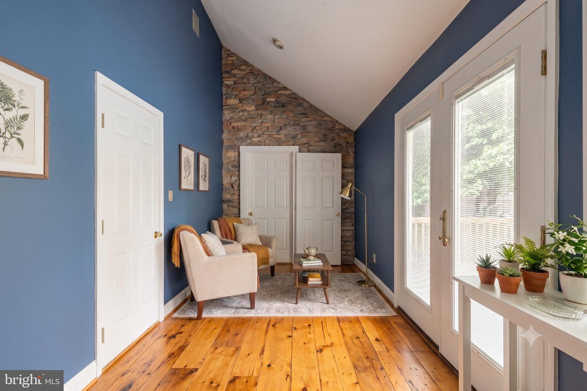 CHESTNUT MEADOWS - Residential