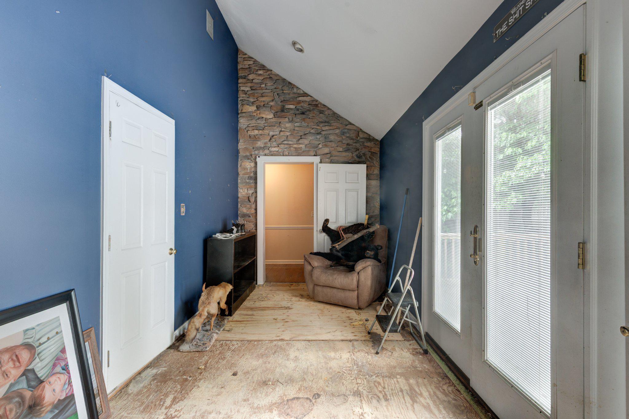 CHESTNUT MEADOWS - Residential