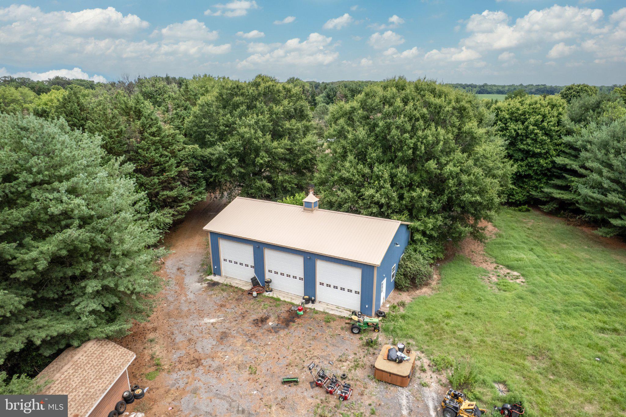 CHESTNUT MEADOWS - Residential