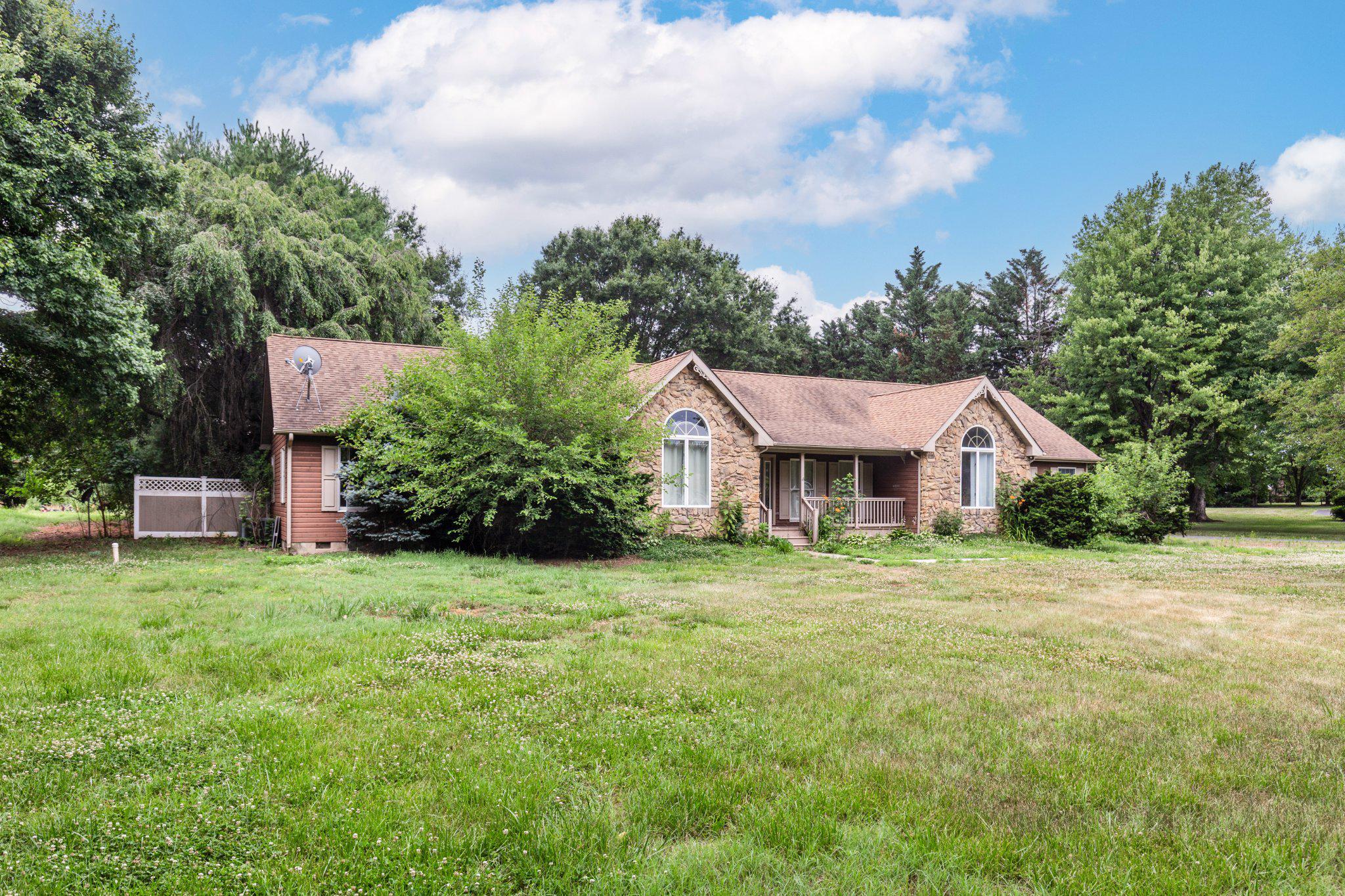 CHESTNUT MEADOWS - Residential
