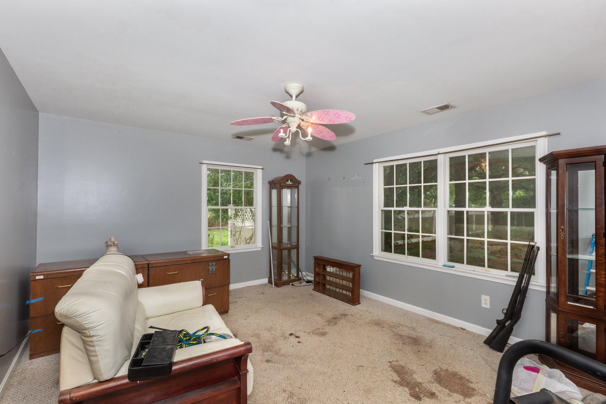CHESTNUT MEADOWS - Residential
