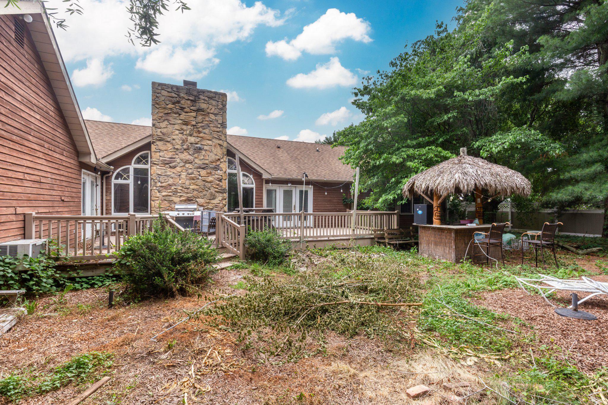 CHESTNUT MEADOWS - Residential