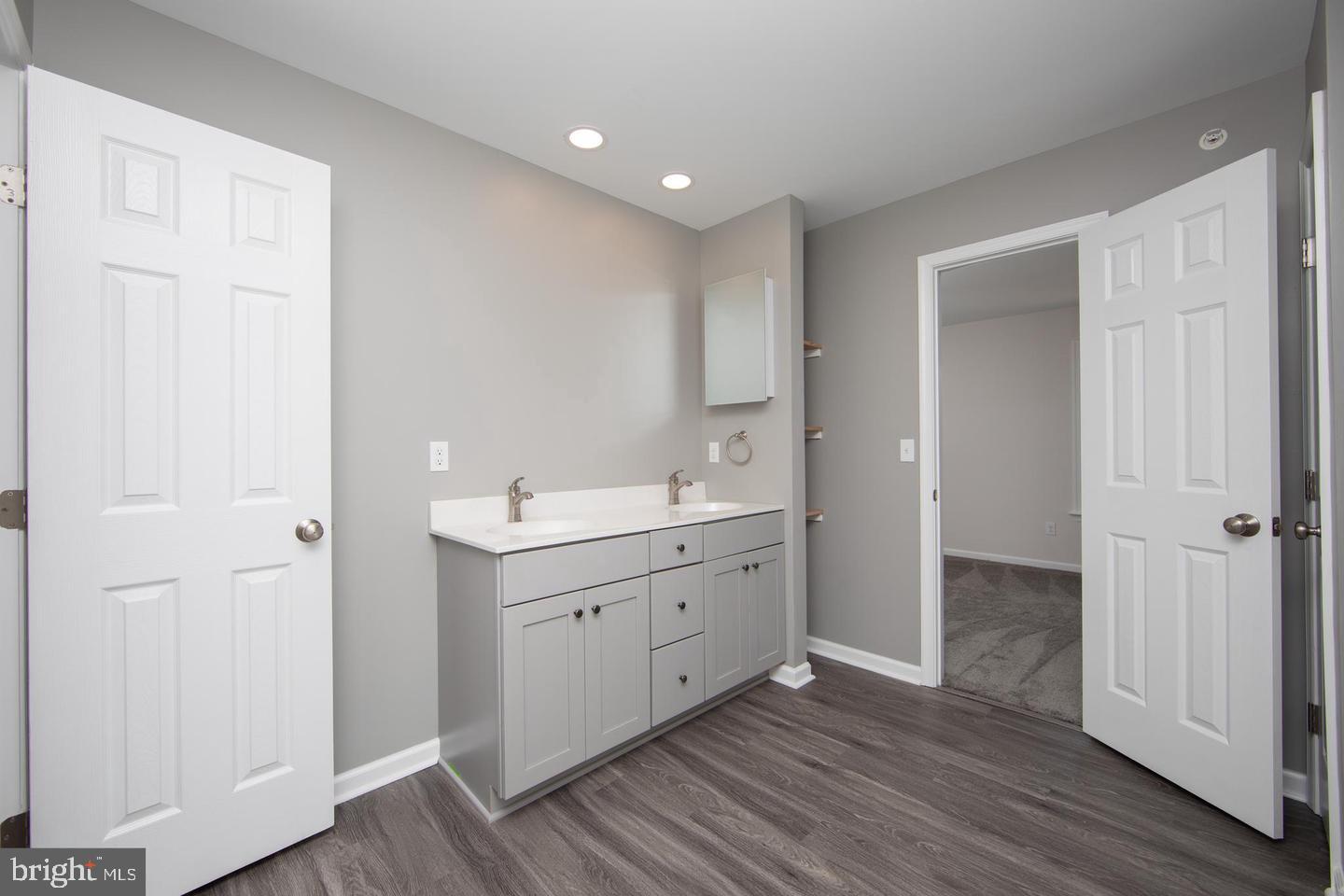 PERKIOMEN CROSSING - Residential