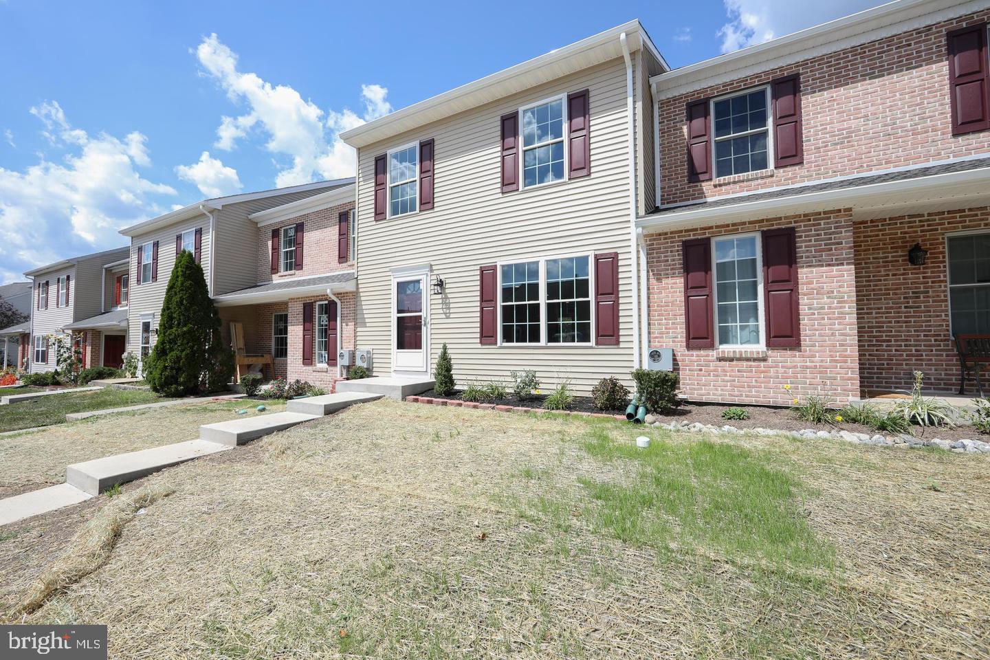 PERKIOMEN CROSSING - Residential