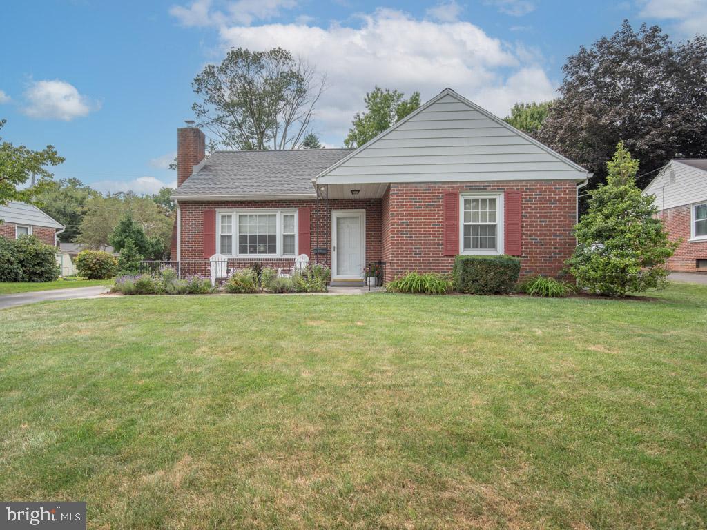 Just what we've all been waiting for - an adorable, retro rancher in East Pete. Long term owners who have put the time in to make this a solid home that will keep churning its value. Climate controlled with Central Air and oil boiler +electric baseboards. 1 wood burning fireplace. 3 beds, 2 bath. Original hardwood floors throughout. Replacement windows and a newer roof (2016). The basement is finished with living space, full bath, mechanicals, and laundry. Front porch sitting is an inviting feature; out back is a patio slab for dining and entertaining. Shed conveys with house and has electric. This is a beautiful spot in East Pete with mature landscaping and a peaceful environment - see for yourself!