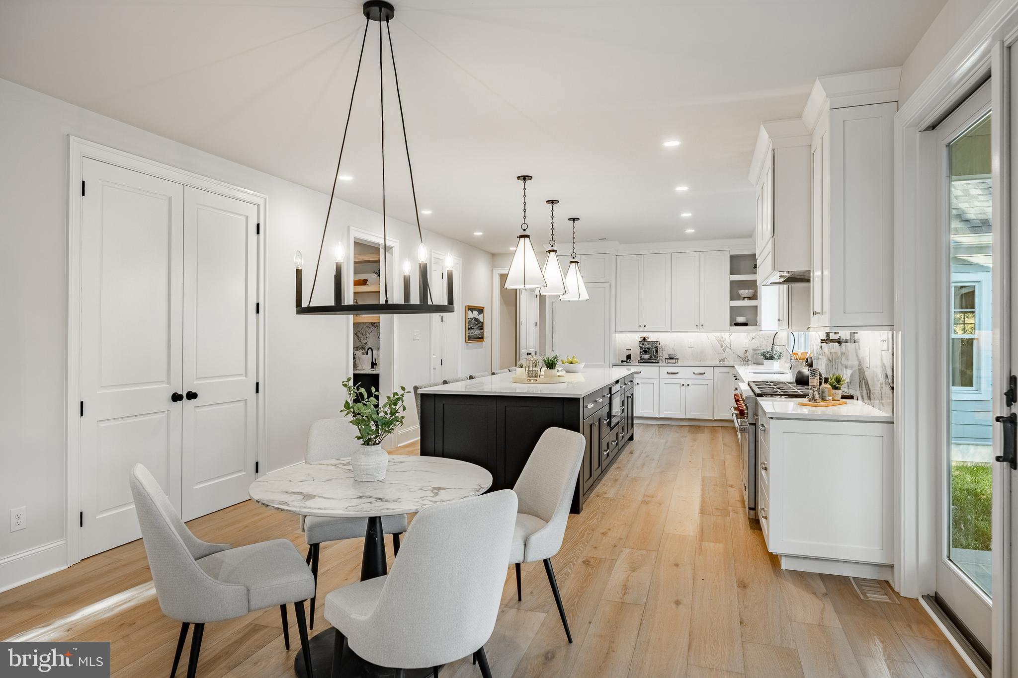 WYNNEWOOD - Residential
