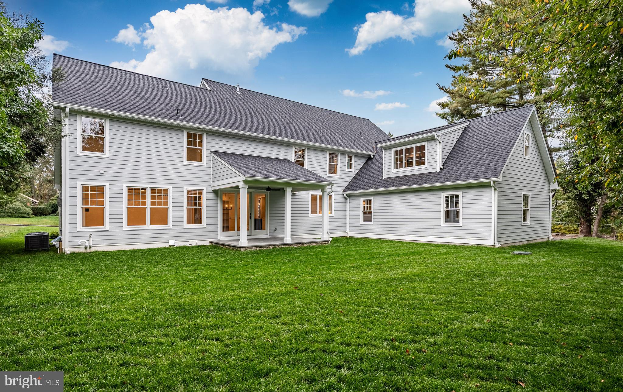 WYNNEWOOD - Residential