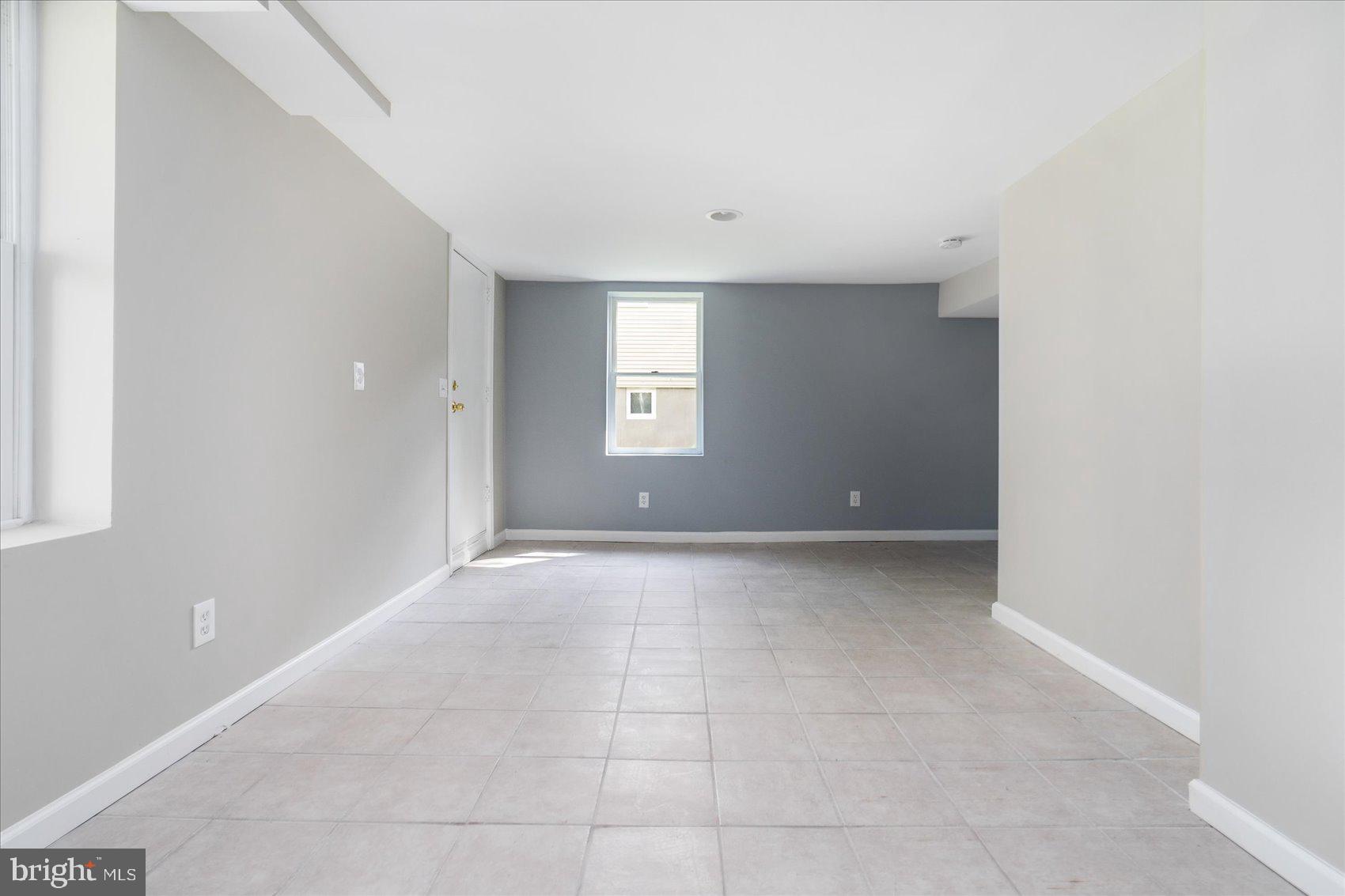 WALTHERSON - Residential Lease