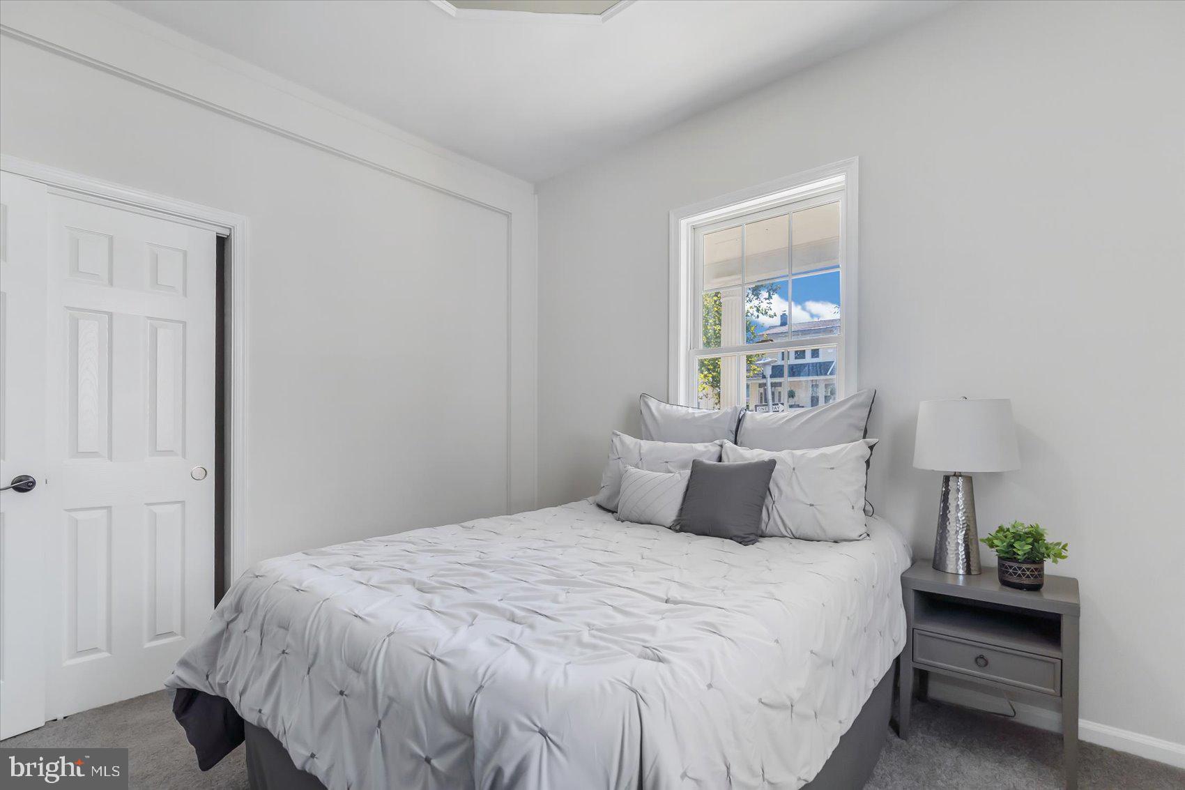 WALTHERSON - Residential Lease
