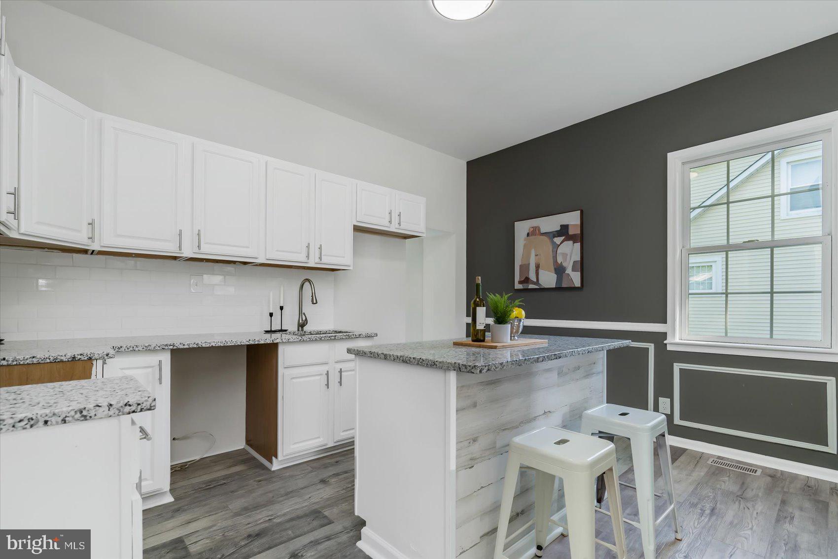 WALTHERSON - Residential Lease