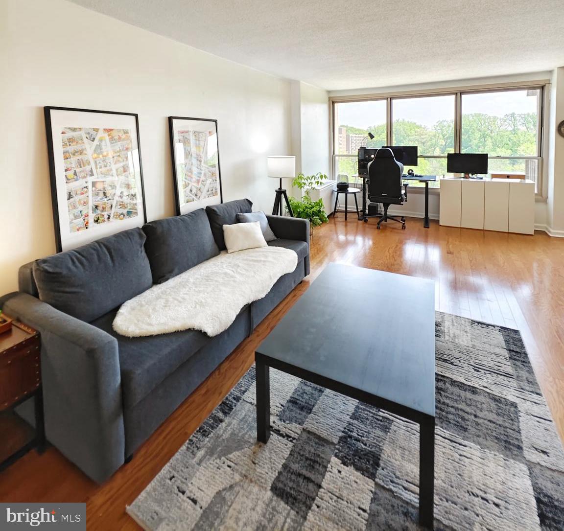 GREEN HILL - Residential Lease