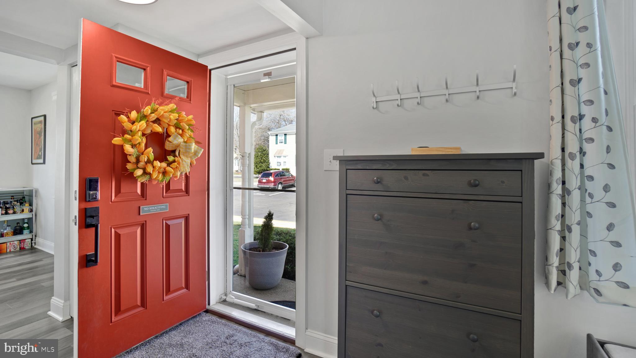 CROFTON SQUARE - Residential