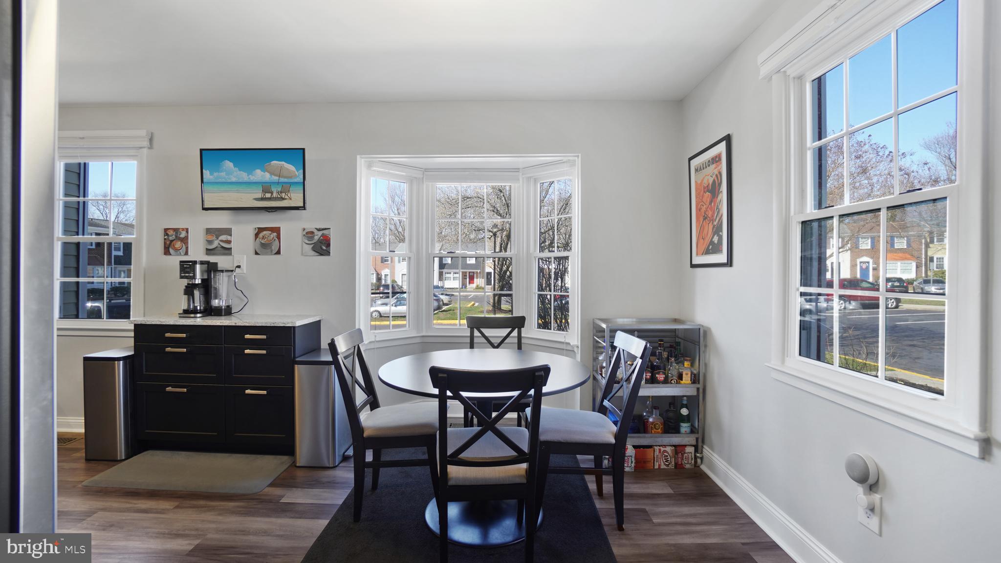 CROFTON SQUARE - Residential