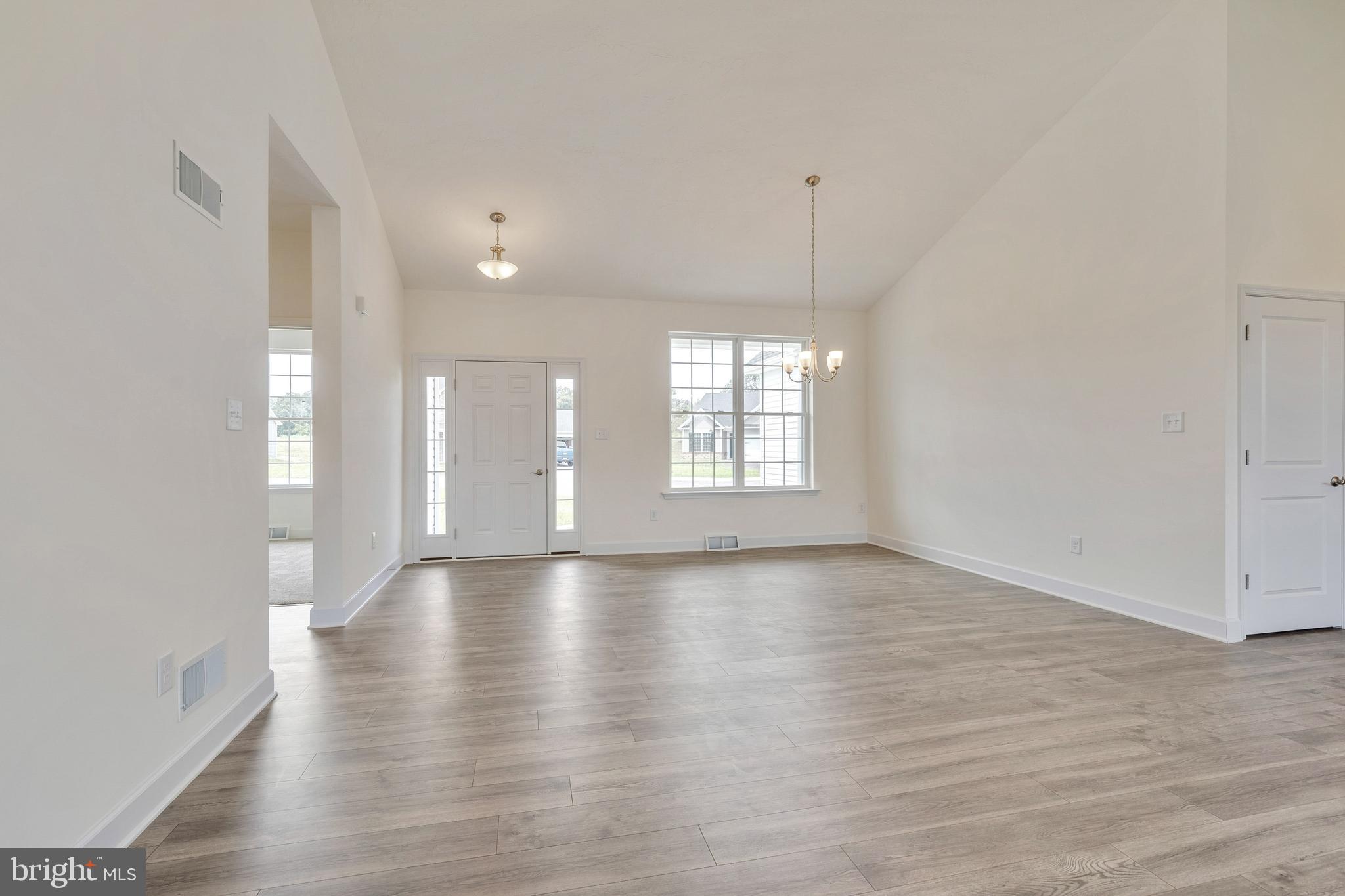 CUMBERLAND VILLAGE - Residential