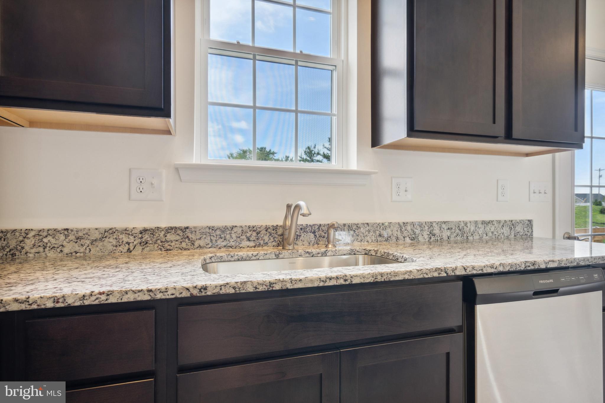 CUMBERLAND VILLAGE - Residential