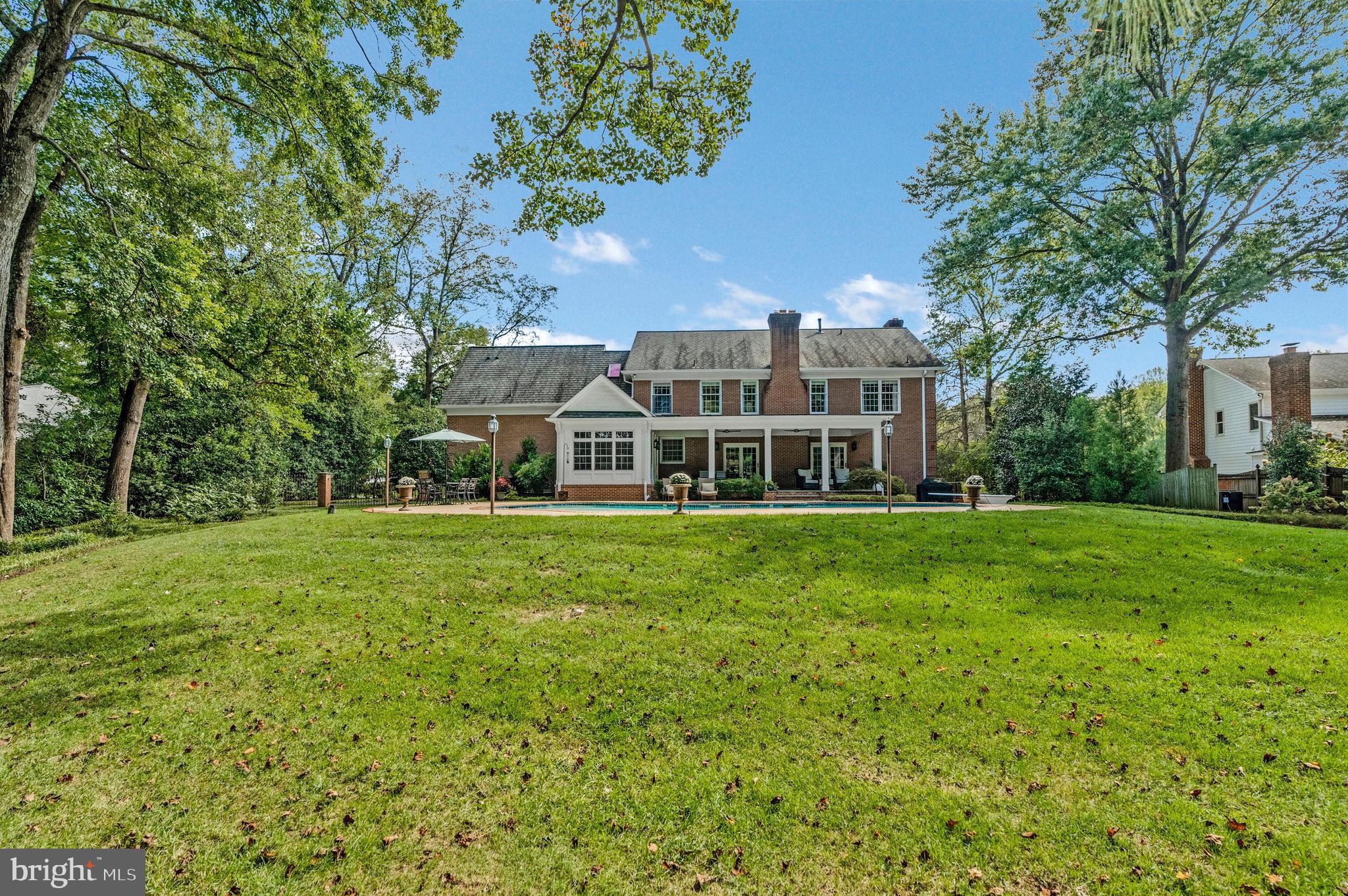 SUMMERWOOD - Residential