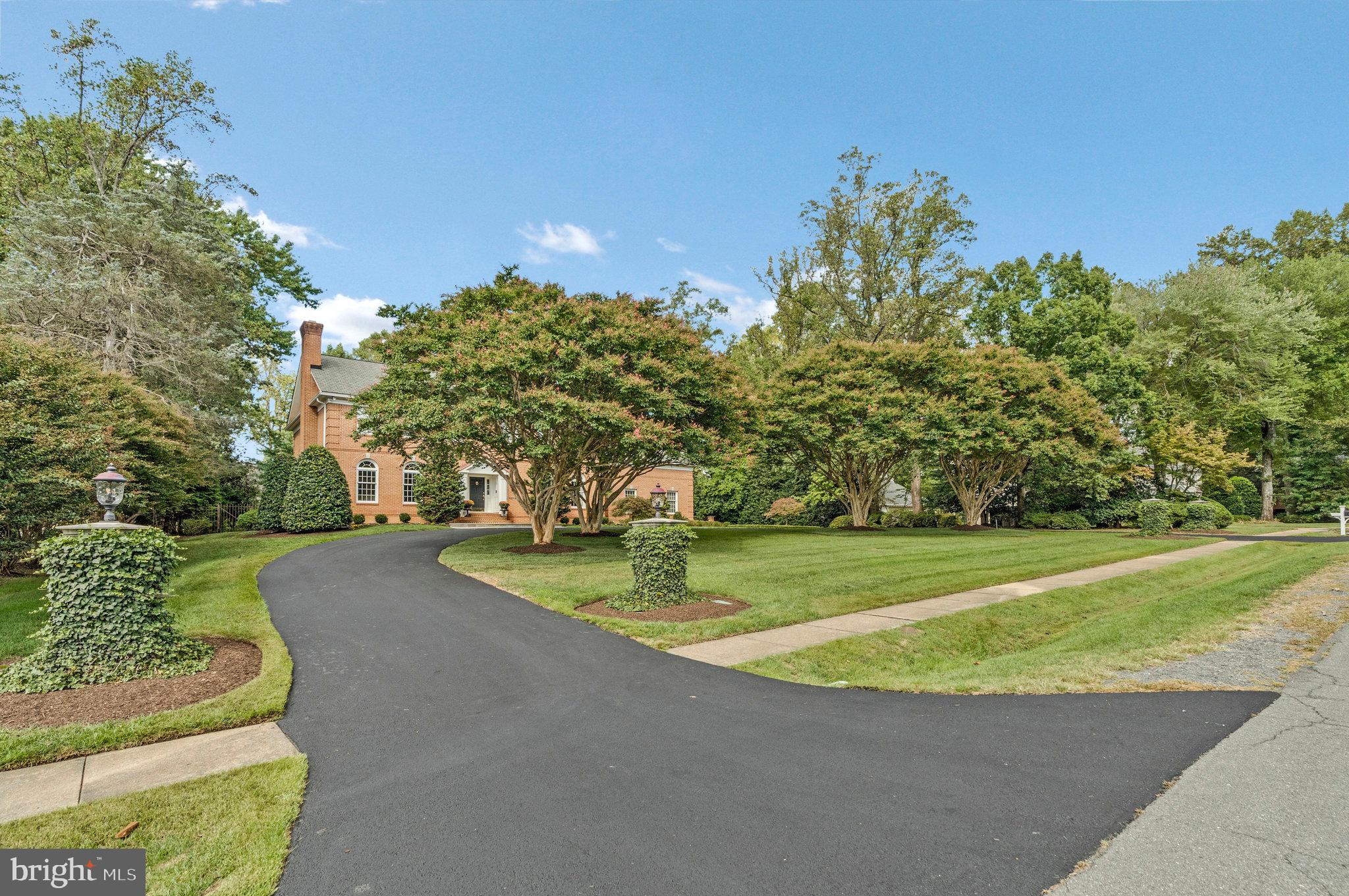 SUMMERWOOD - Residential