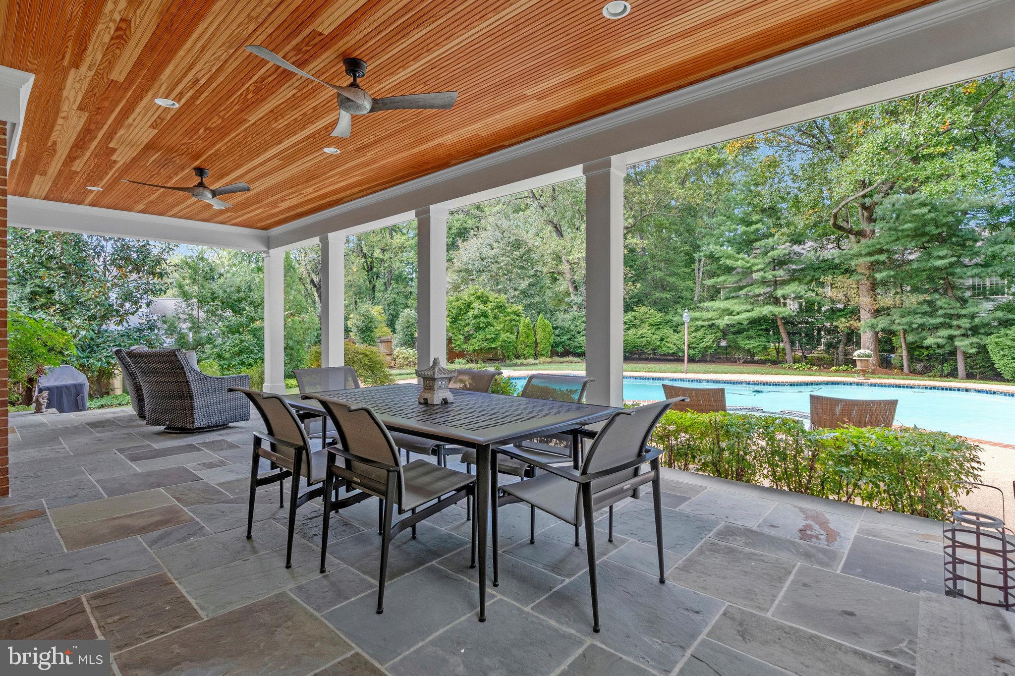 SUMMERWOOD - Residential