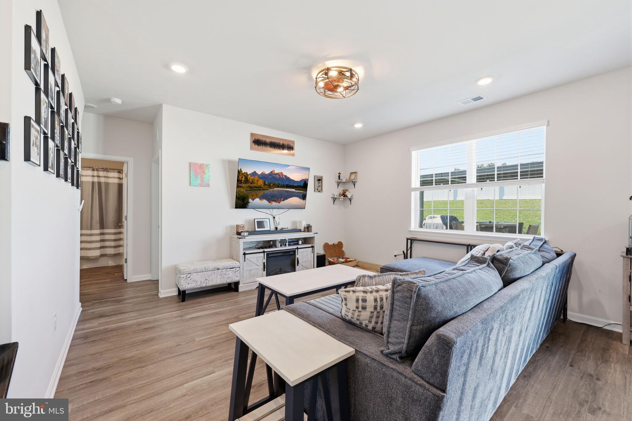 STONECREST - Residential