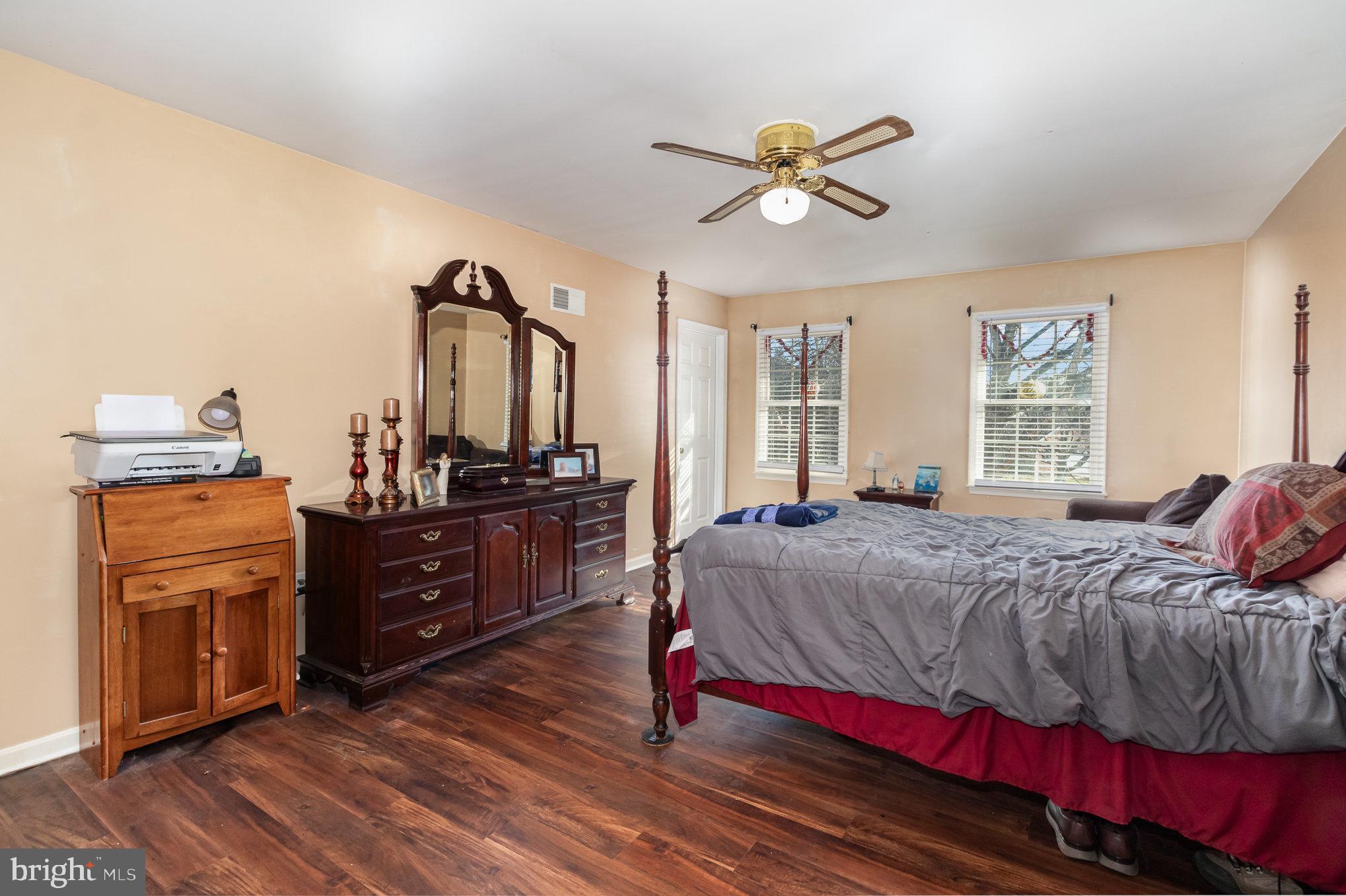 PEACHTREE VILLAGE - Residential