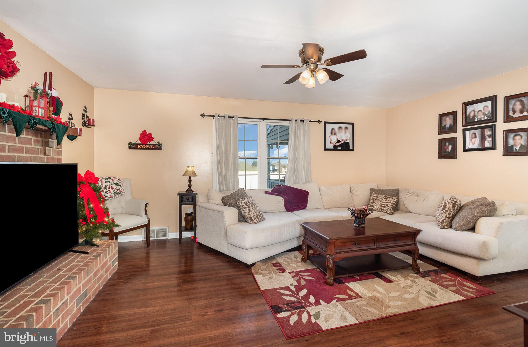 PEACHTREE VILLAGE - Residential
