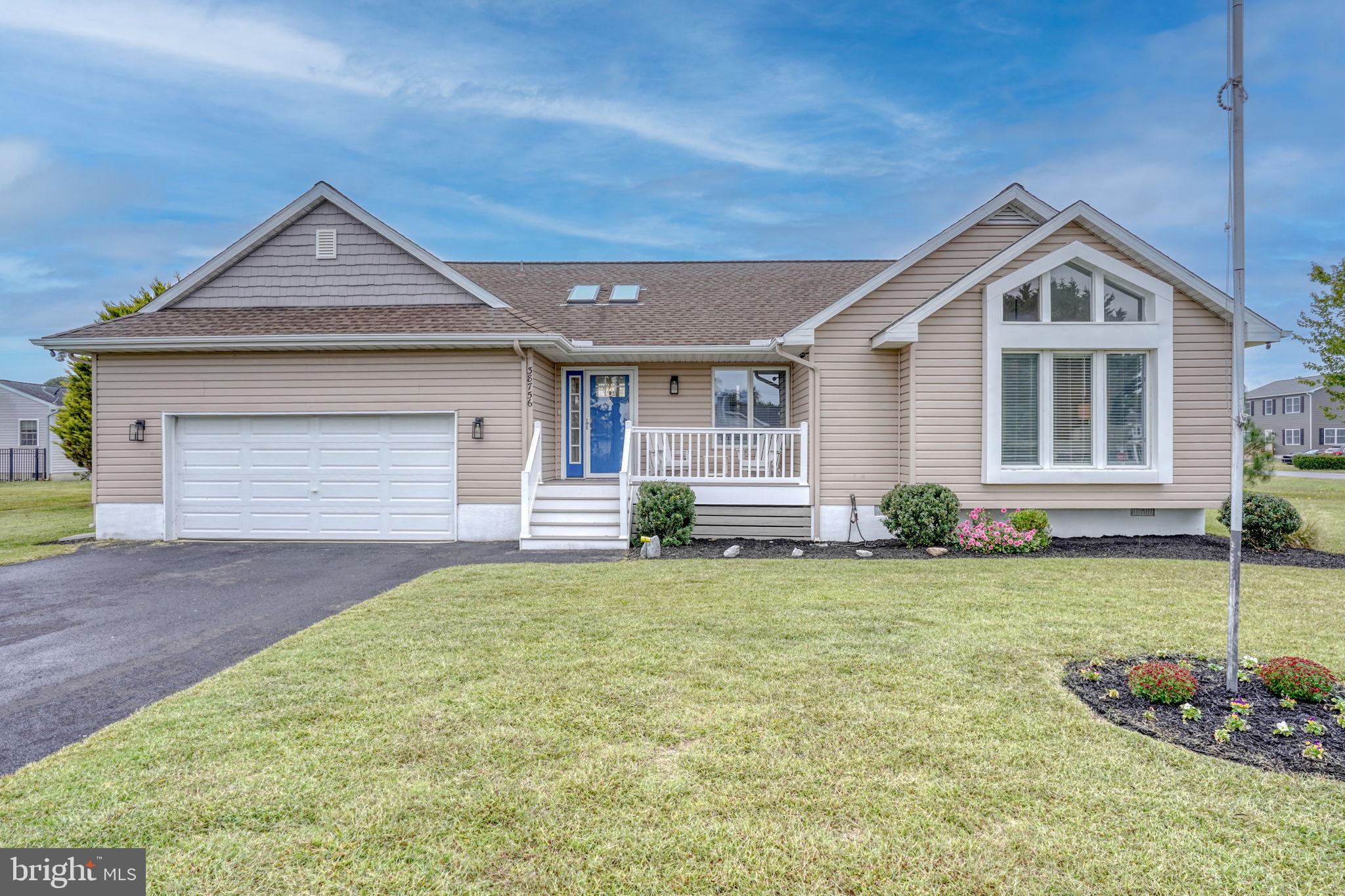 BAYVIEW ESTATES - Residential