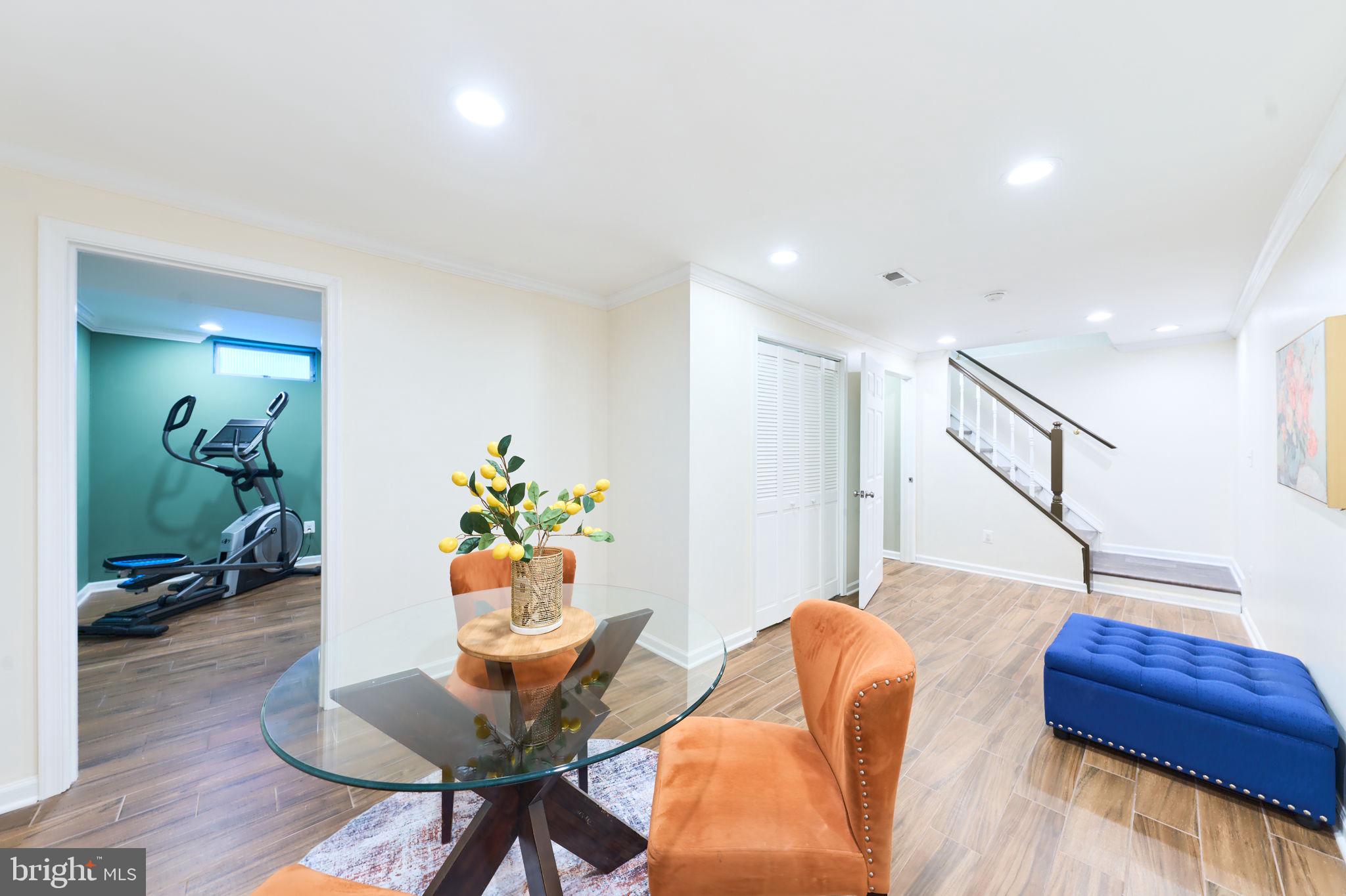 XANADU ESTATES - Residential
